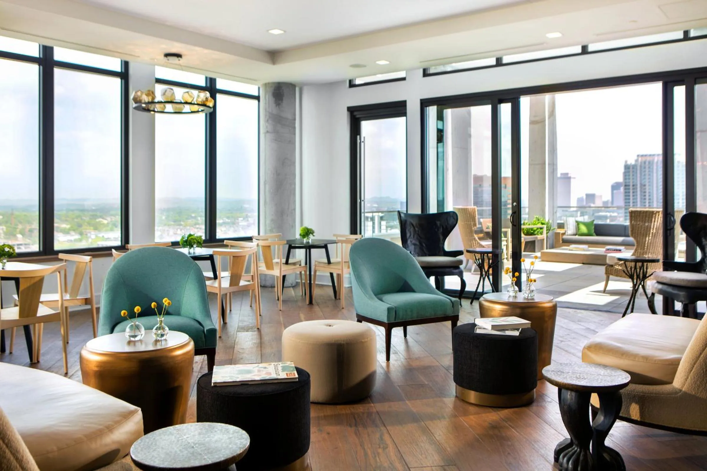 Meeting/conference room in Kimpton Aertson Hotel by IHG