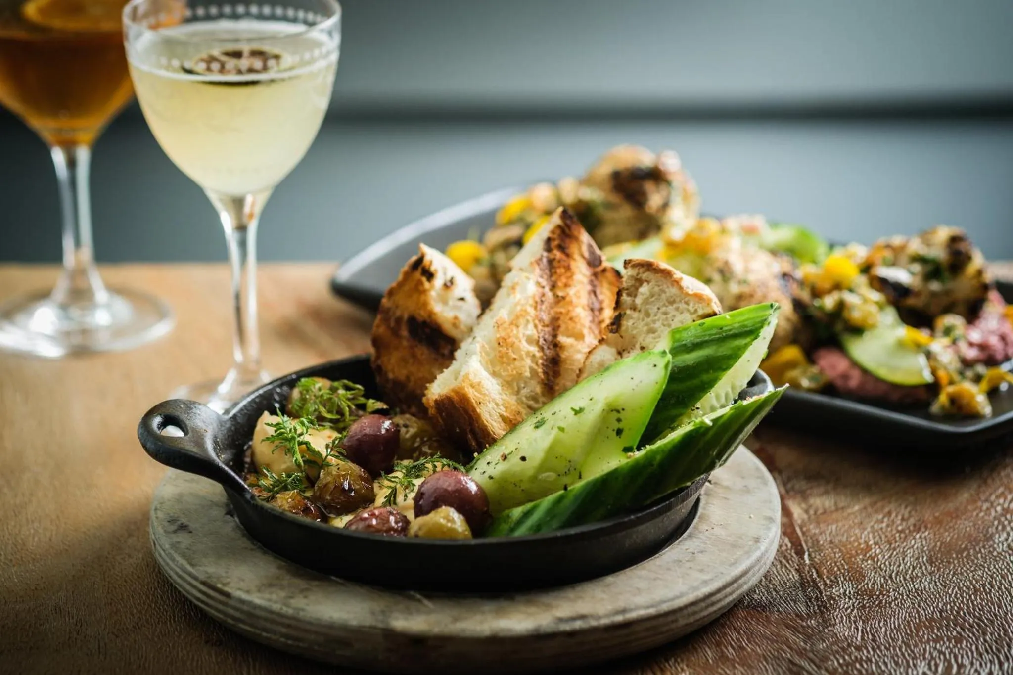 Restaurant/places to eat in Kimpton Aertson Hotel by IHG