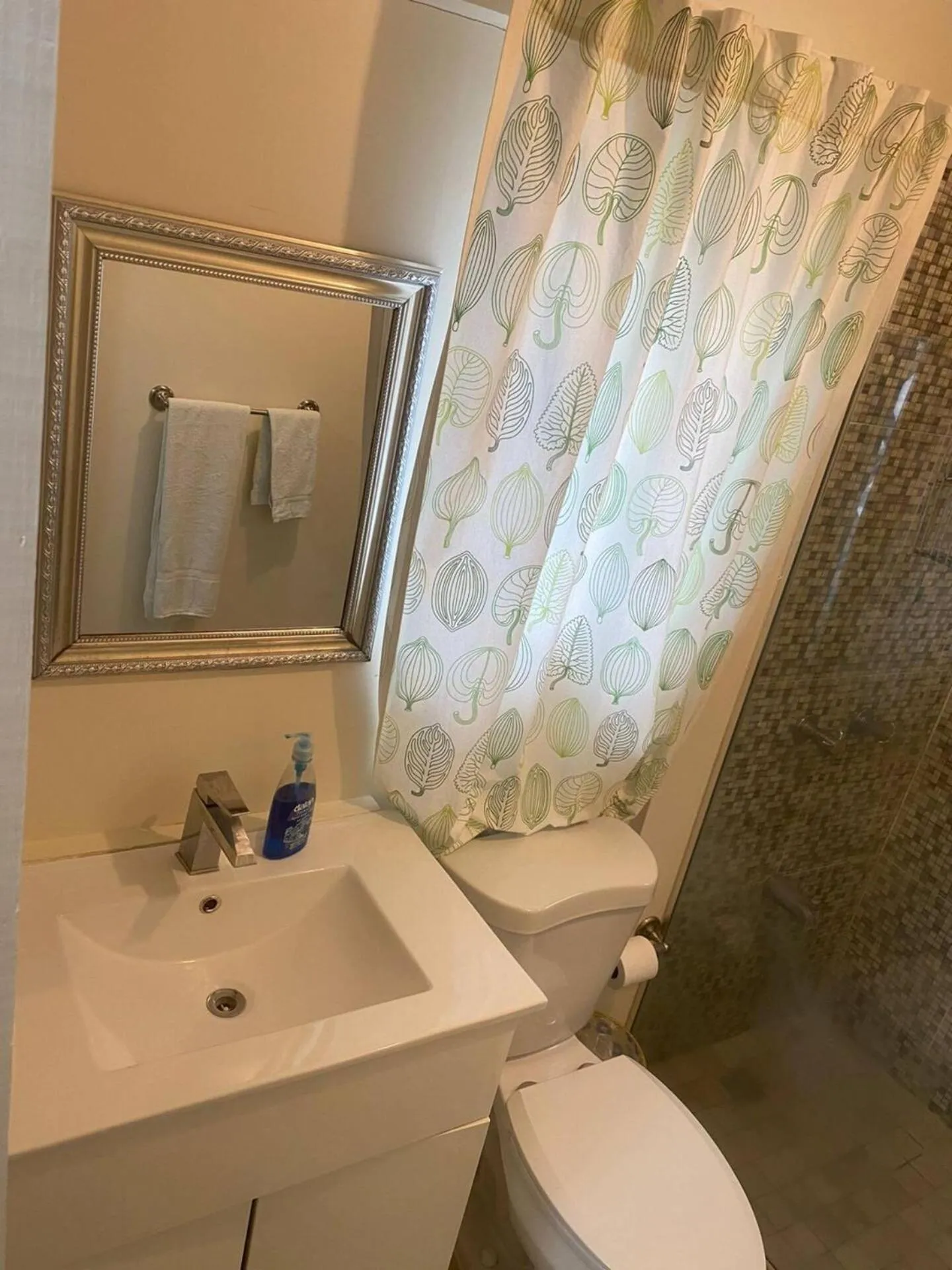 Bathroom in Seacastles by the beach/pool