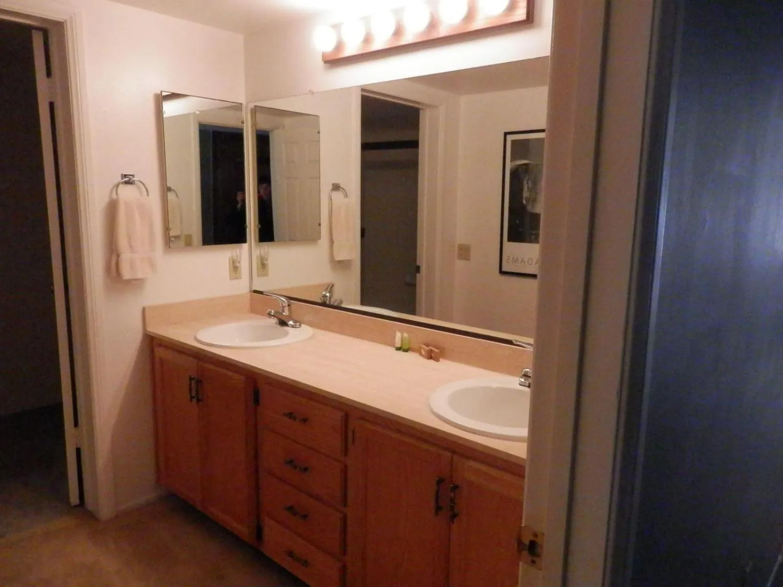 Bathroom in Rr-interlaken 29