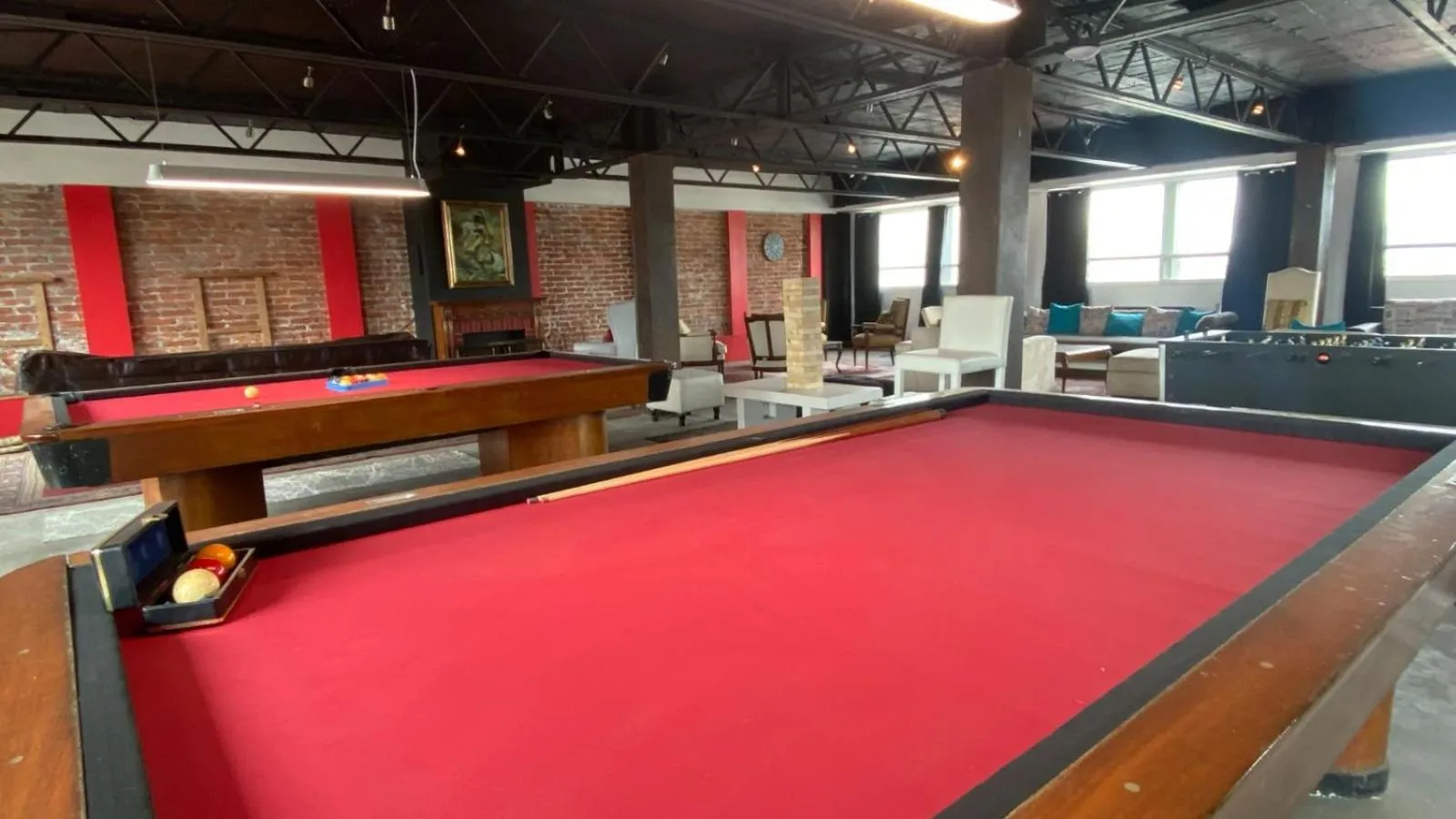 Billiard in Hotel Black Boutique