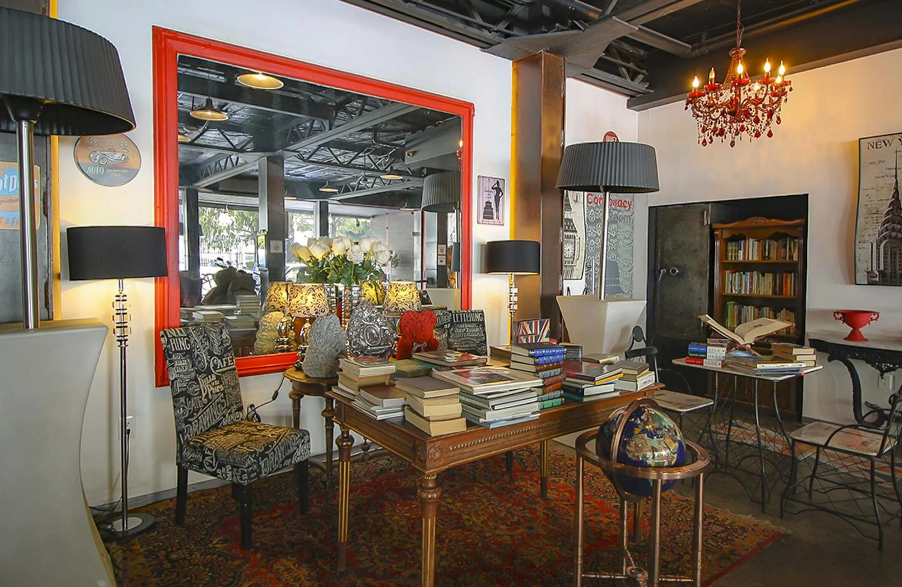 Property building in Hotel Black Boutique