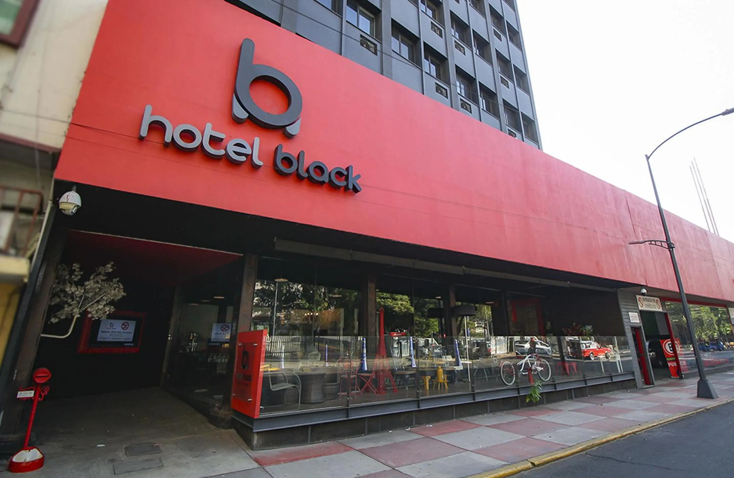 Facade/entrance in Hotel Black Boutique