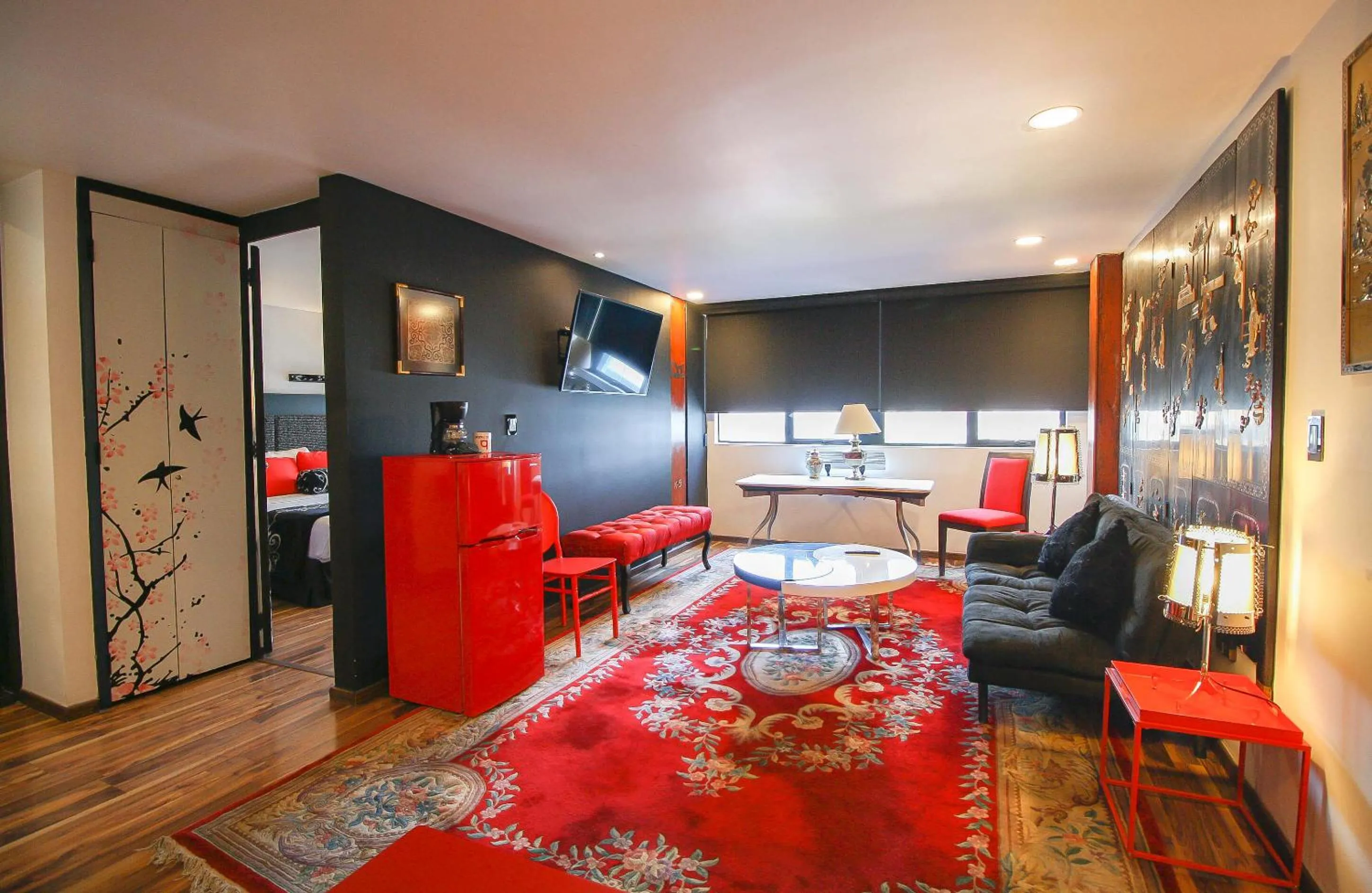 Photo of the whole room in Hotel Black Boutique