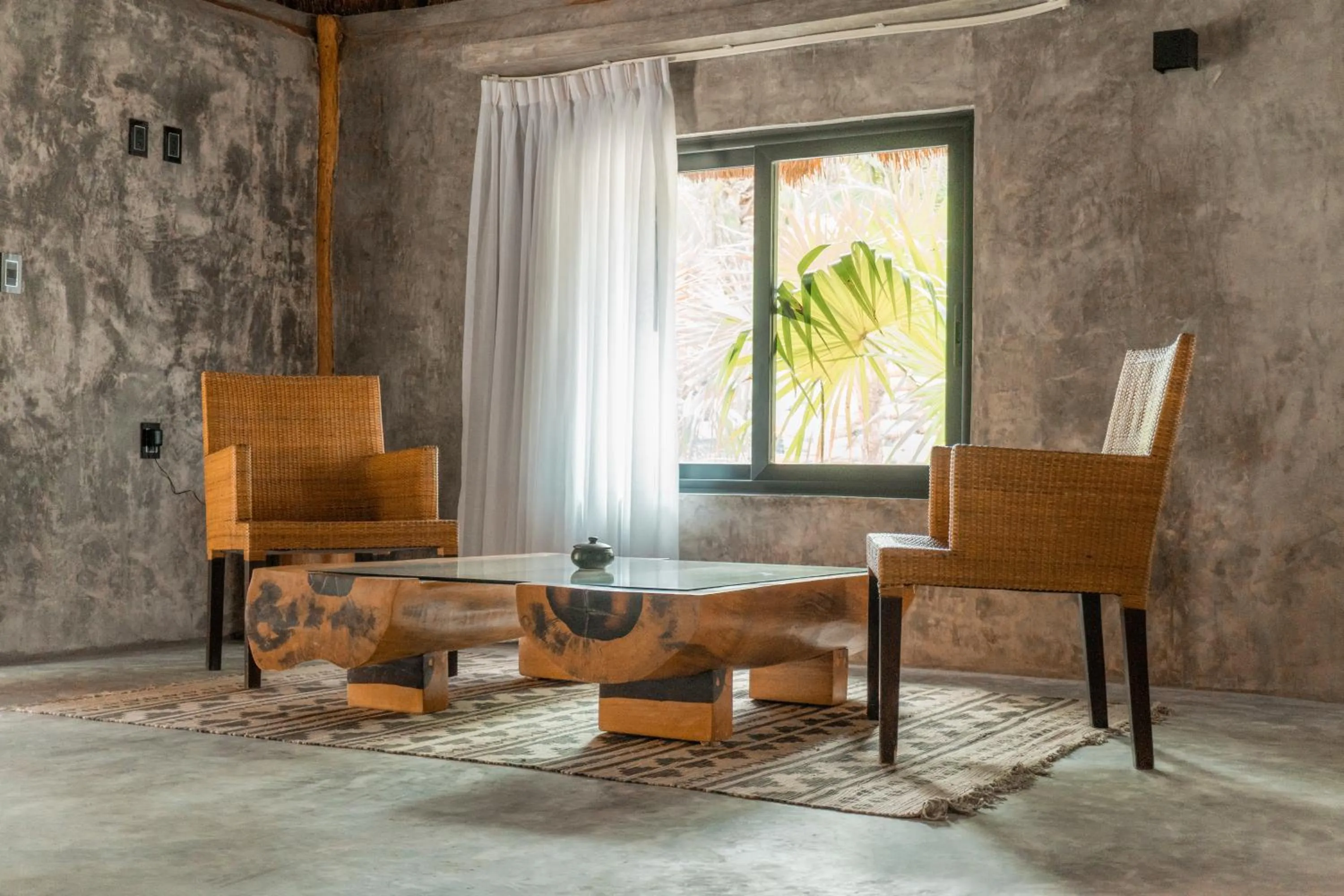TV and multimedia in Maya Tulum By G Hotels