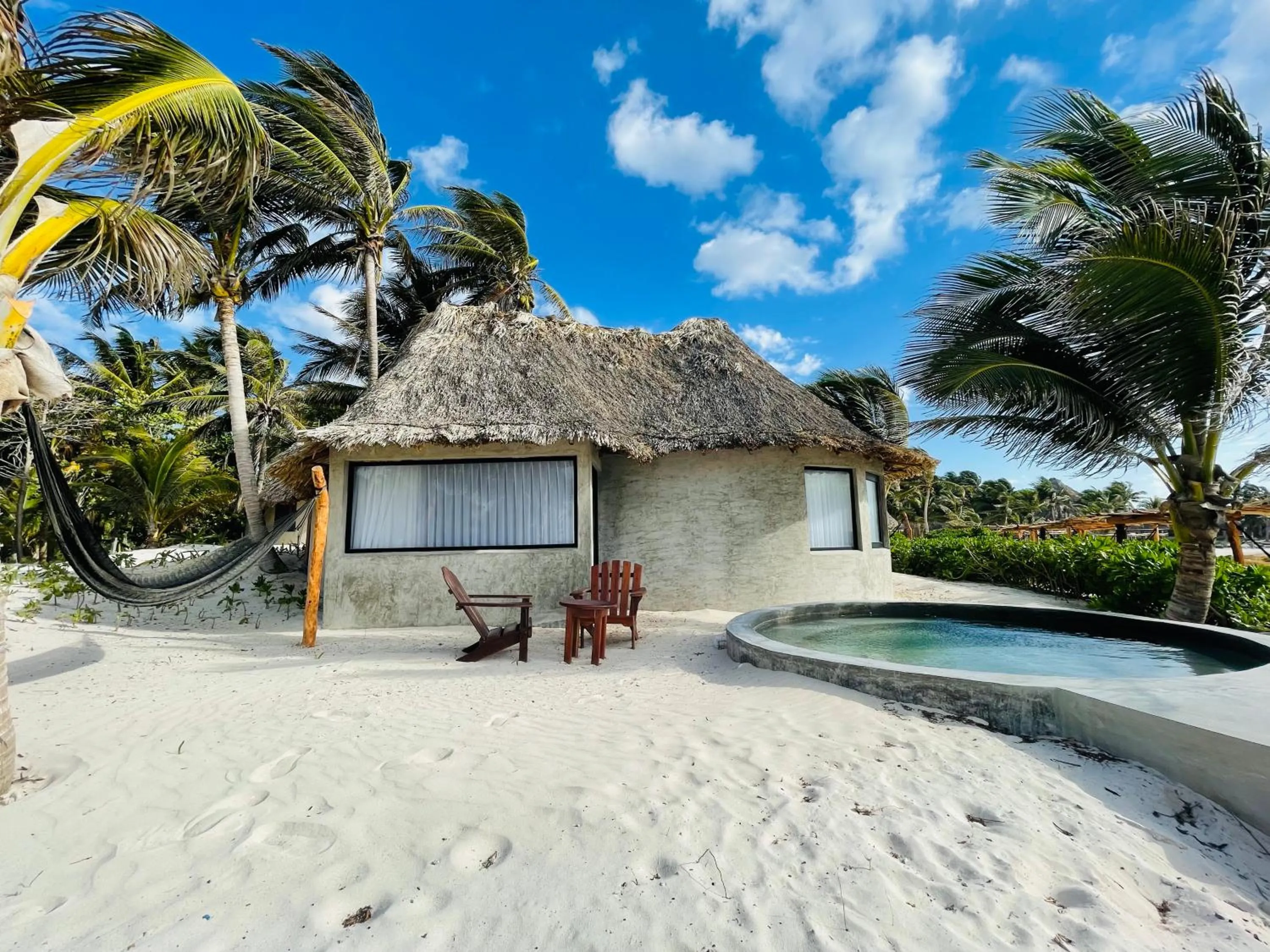 Swimming pool in Maya Tulum By G Hotels