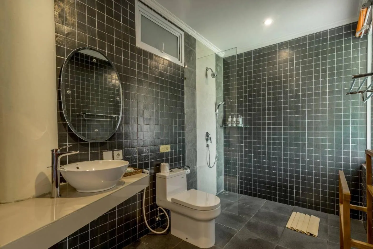 Bathroom in Gefecon Villa Ubud