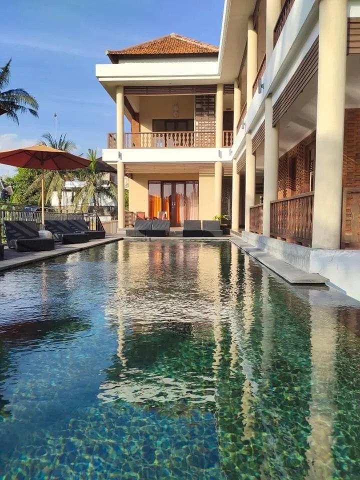 Swimming pool in Gefecon Villa Ubud