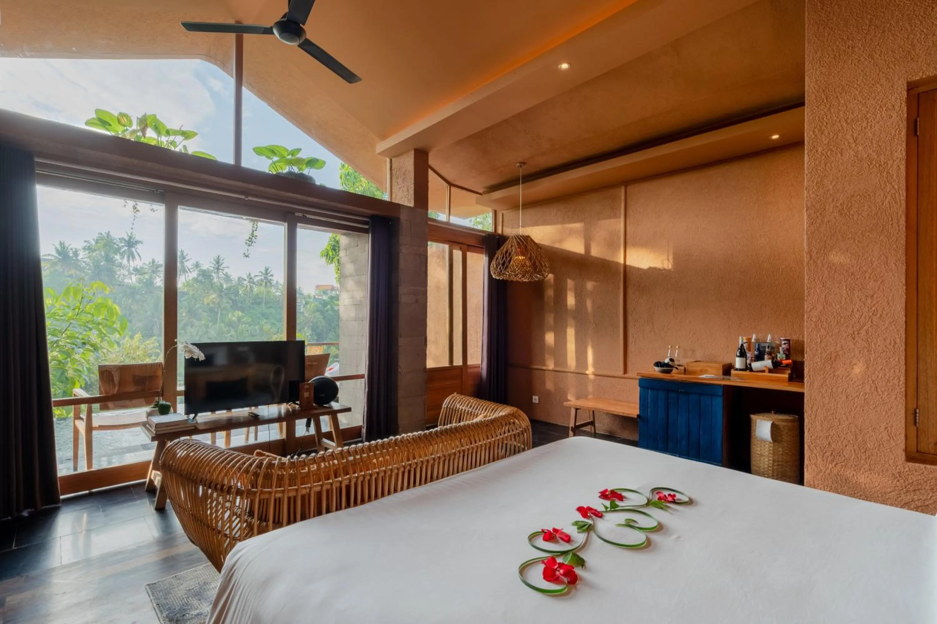 Bed in Amora Ubud Boutique Villas