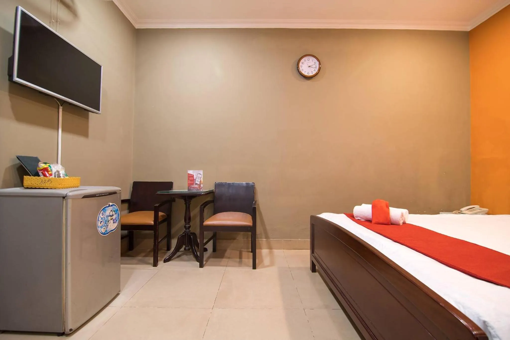 Bed in Van Giao Hotel