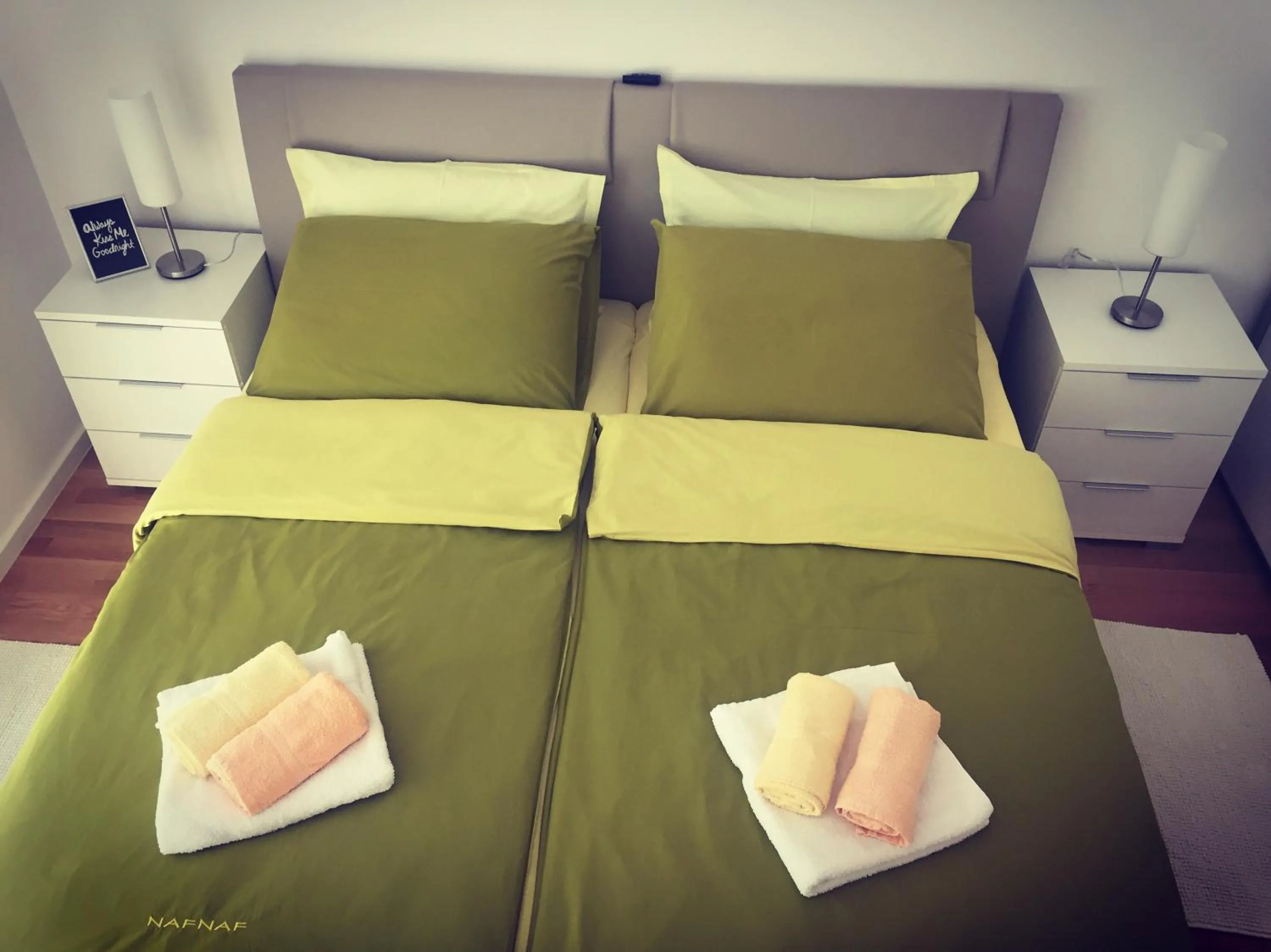 Bed in Apartment Ali