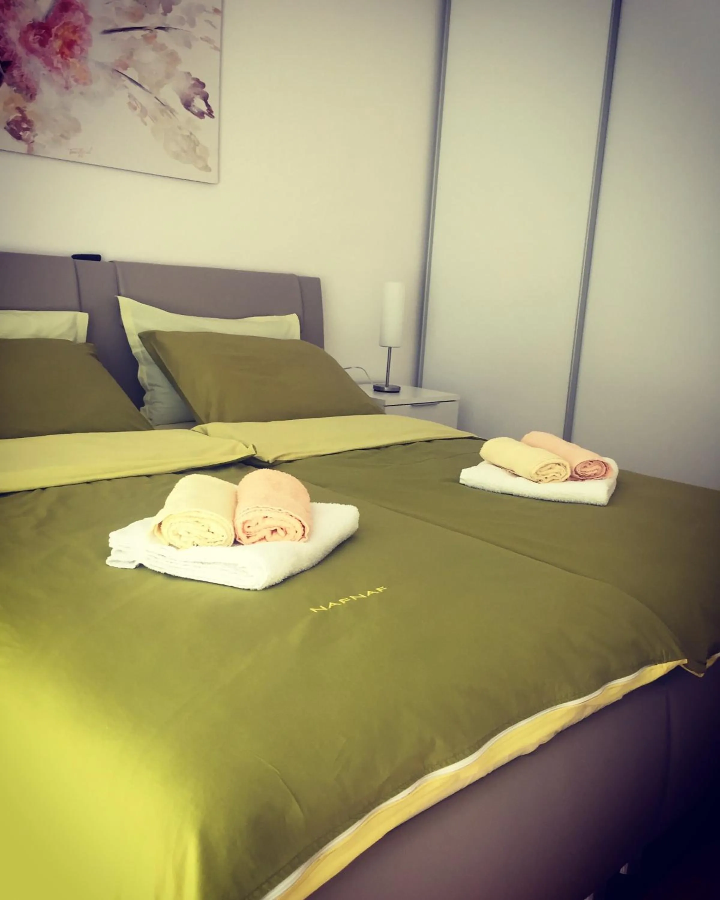 Bed in Apartment Ali