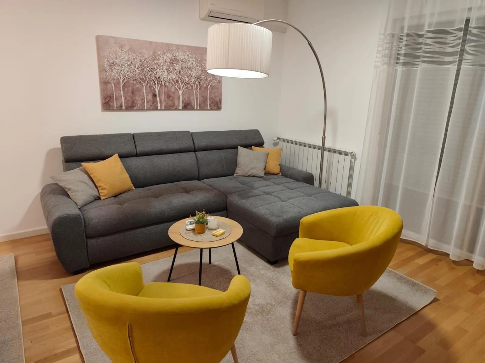 Living room in Apartment Ali