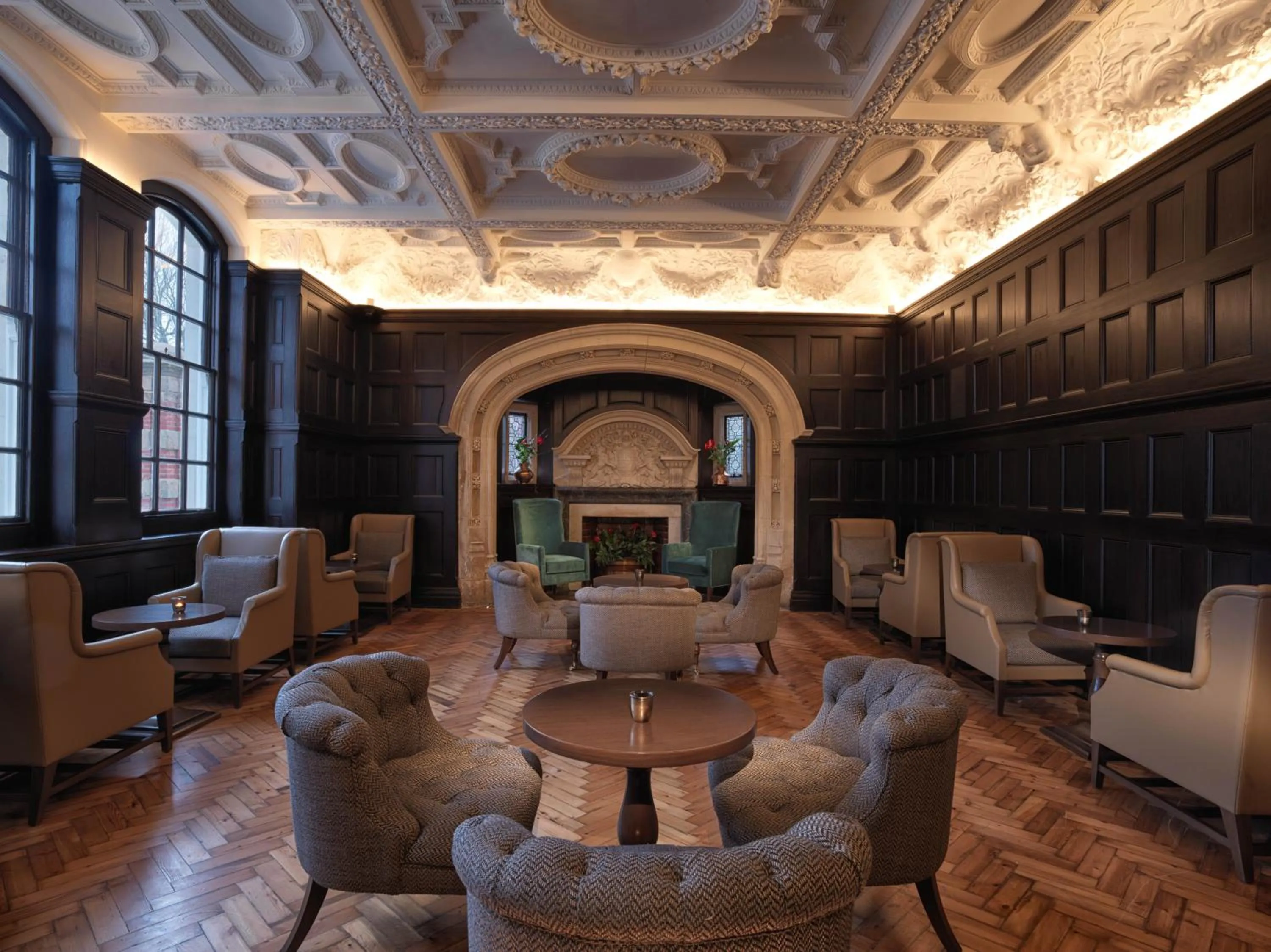 Lounge or bar in The LaLit London