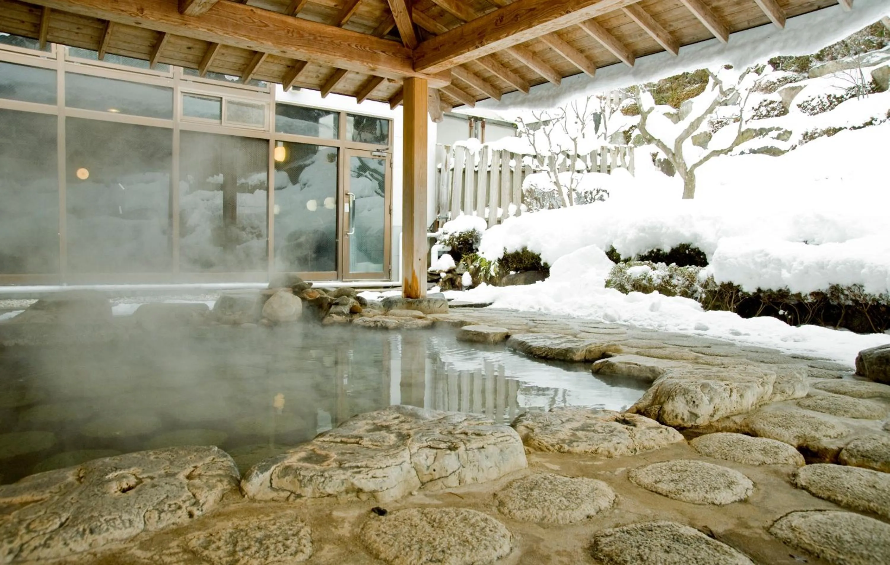 Hot Spring Bath in Shugyoku no Yu Yakushido Onsen