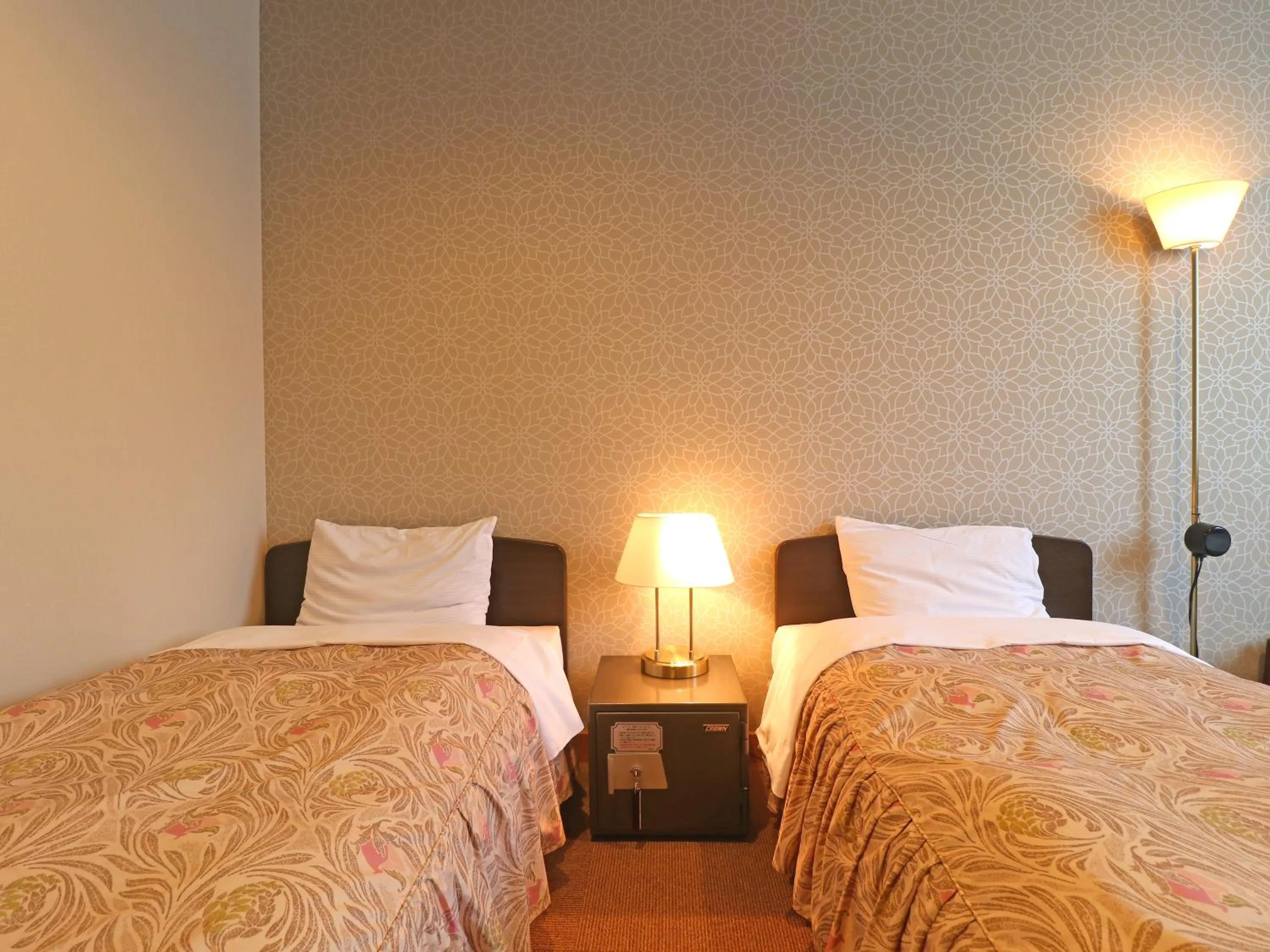 Bed in Shugyoku no Yu Yakushido Onsen