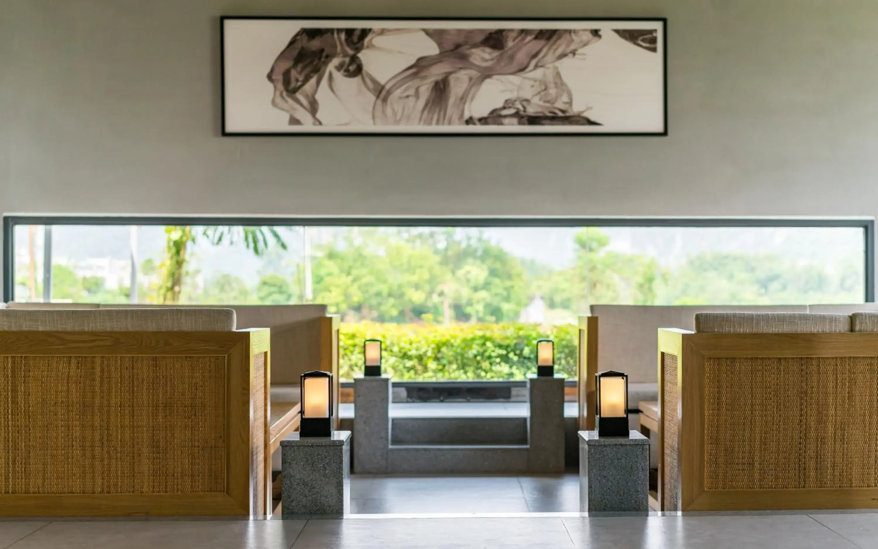 Seating area in Yangshuo Zen Garden Resort - Rich Chinese traditional activities Seating area in Yangshuo Zen Garden Resort - Rich Chinese traditional activities