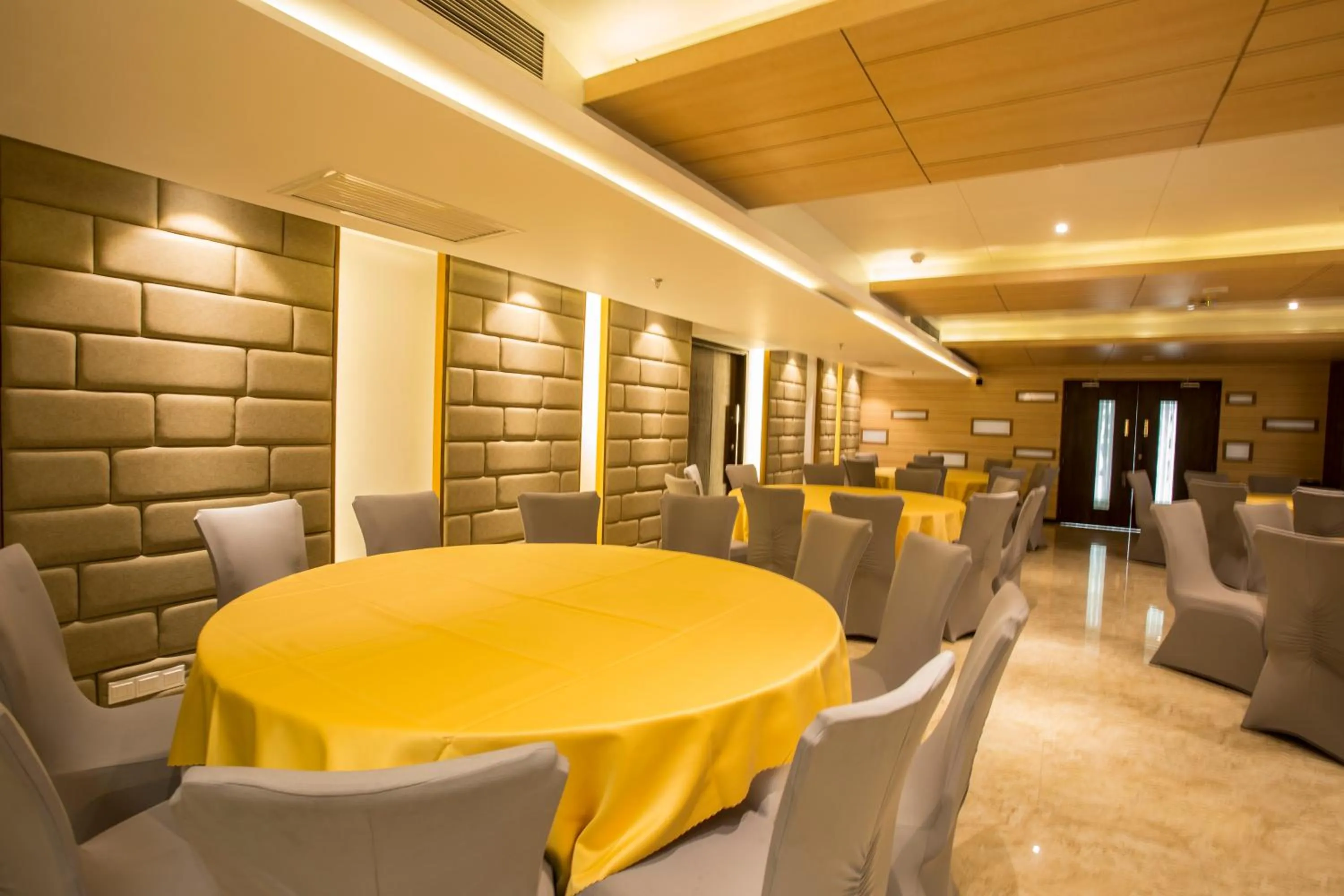 Banquet/Function facilities in Golden Tulip The Grandmark-Dhaka
