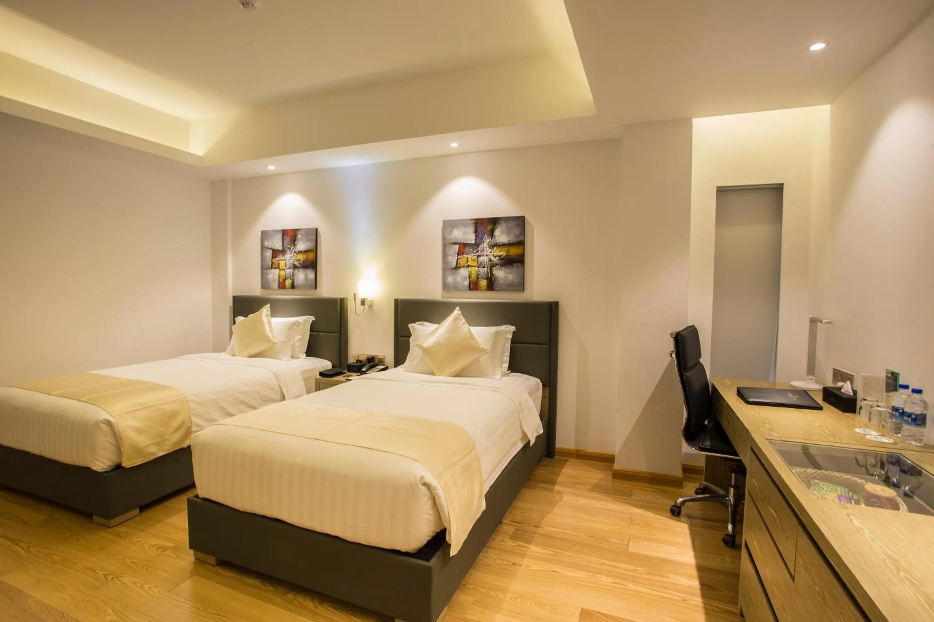 bunk bed, Bed in Golden Tulip The Grandmark-Dhaka