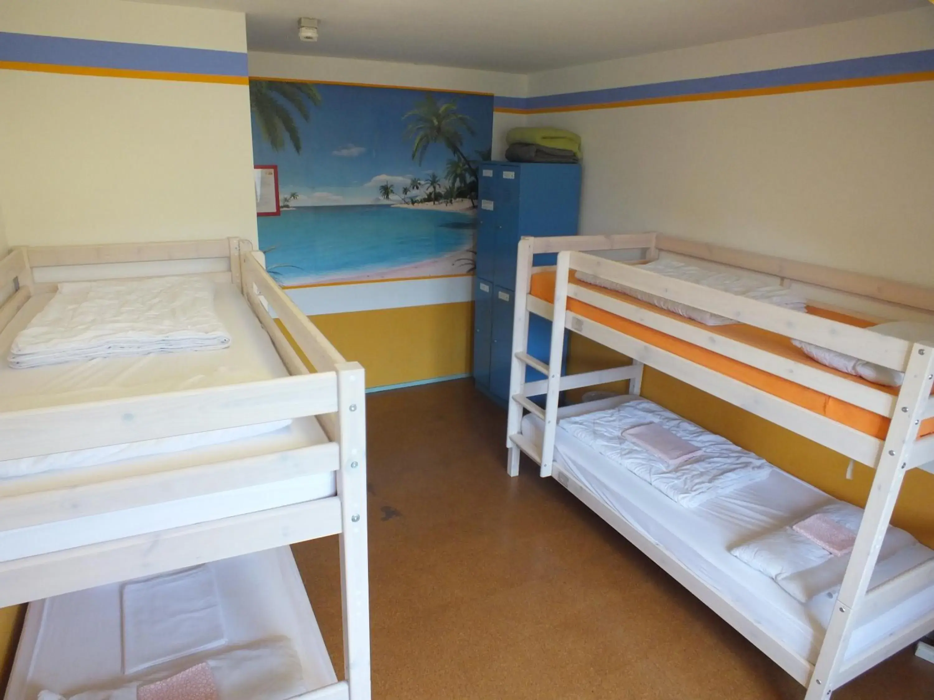Bed in 4-Bed Mixed Dormitory Room in Max Hostel Bed in 4-Bed Mixed Dormitory Room in Max Hostel