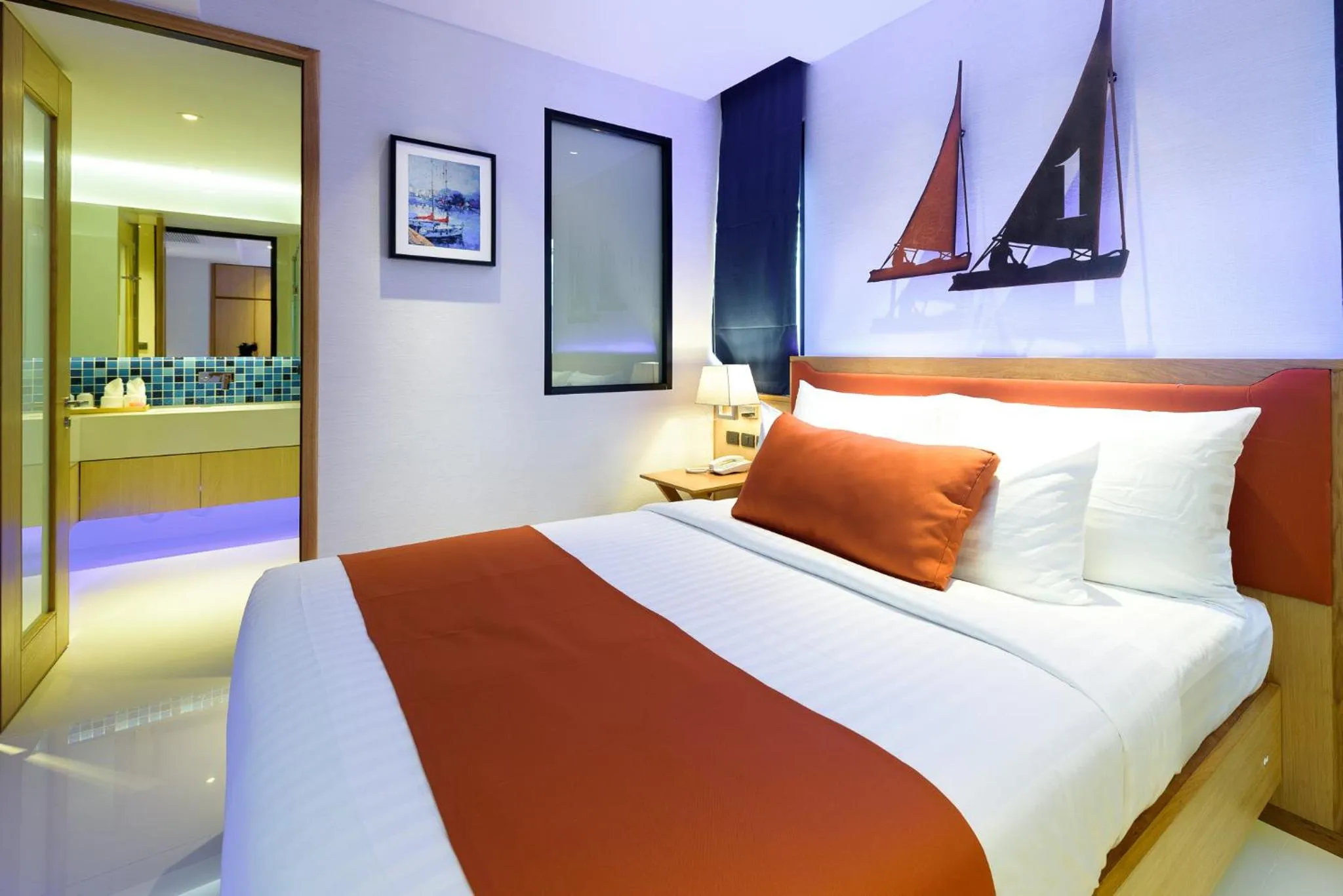 Bed in Deep Blue Z10