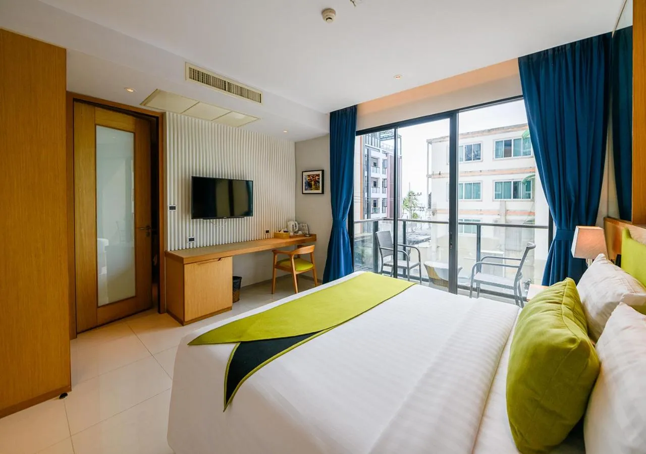 Bed in Deep Blue Z10