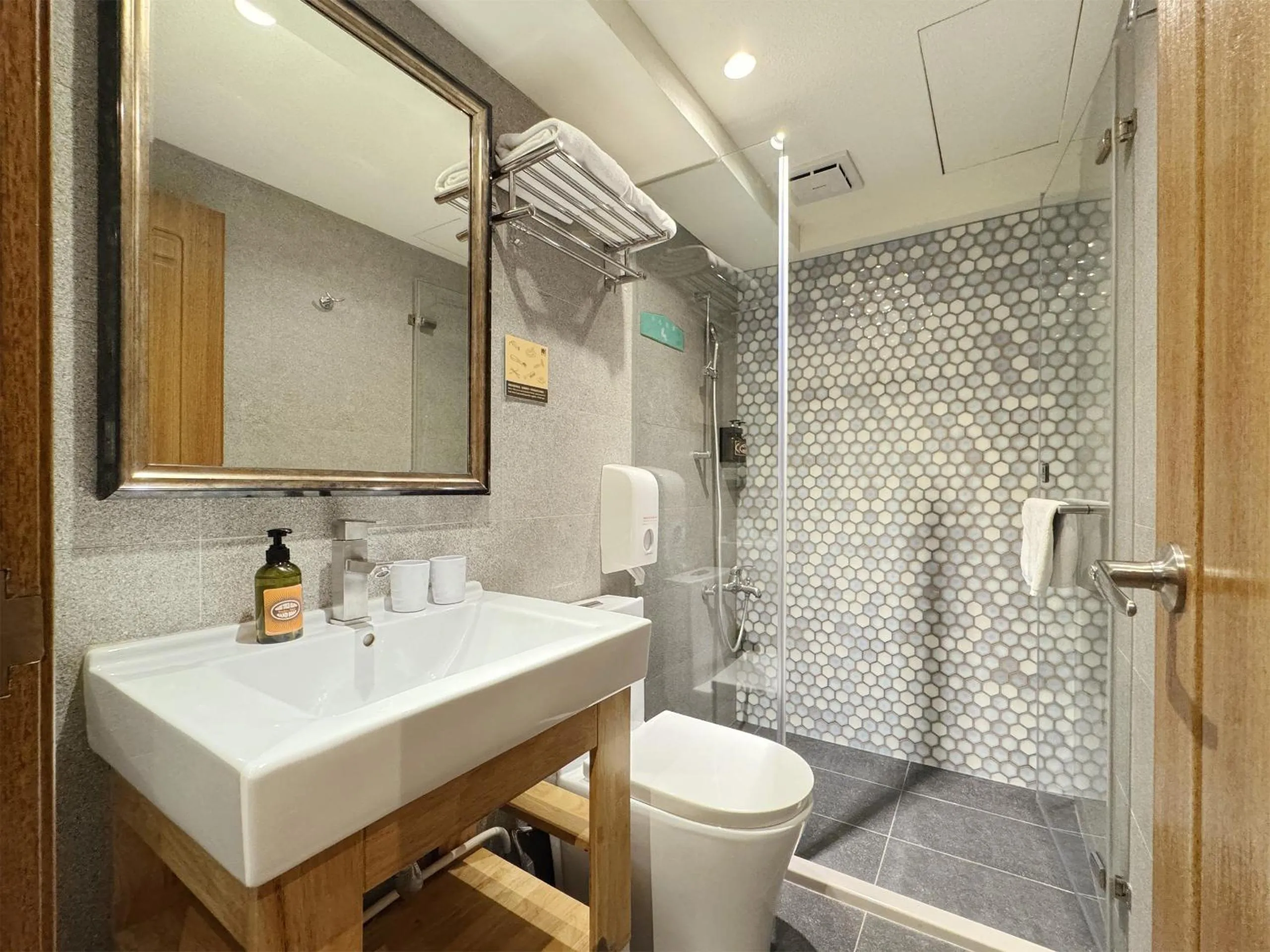 On site in Roaders Hotel Tainan ChengDa