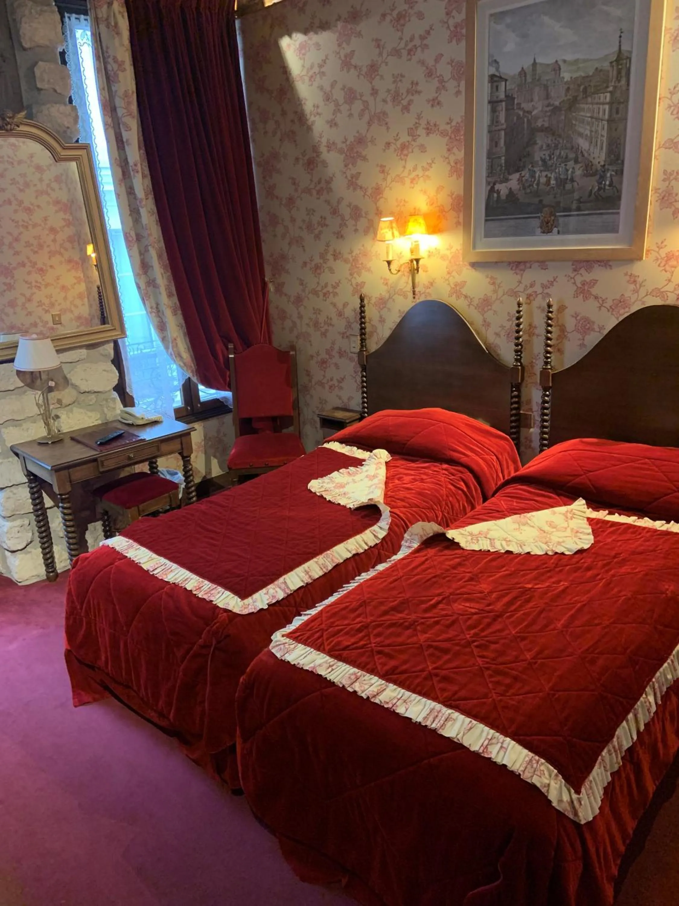 Bedroom in Grand Hôtel Dechampaigne