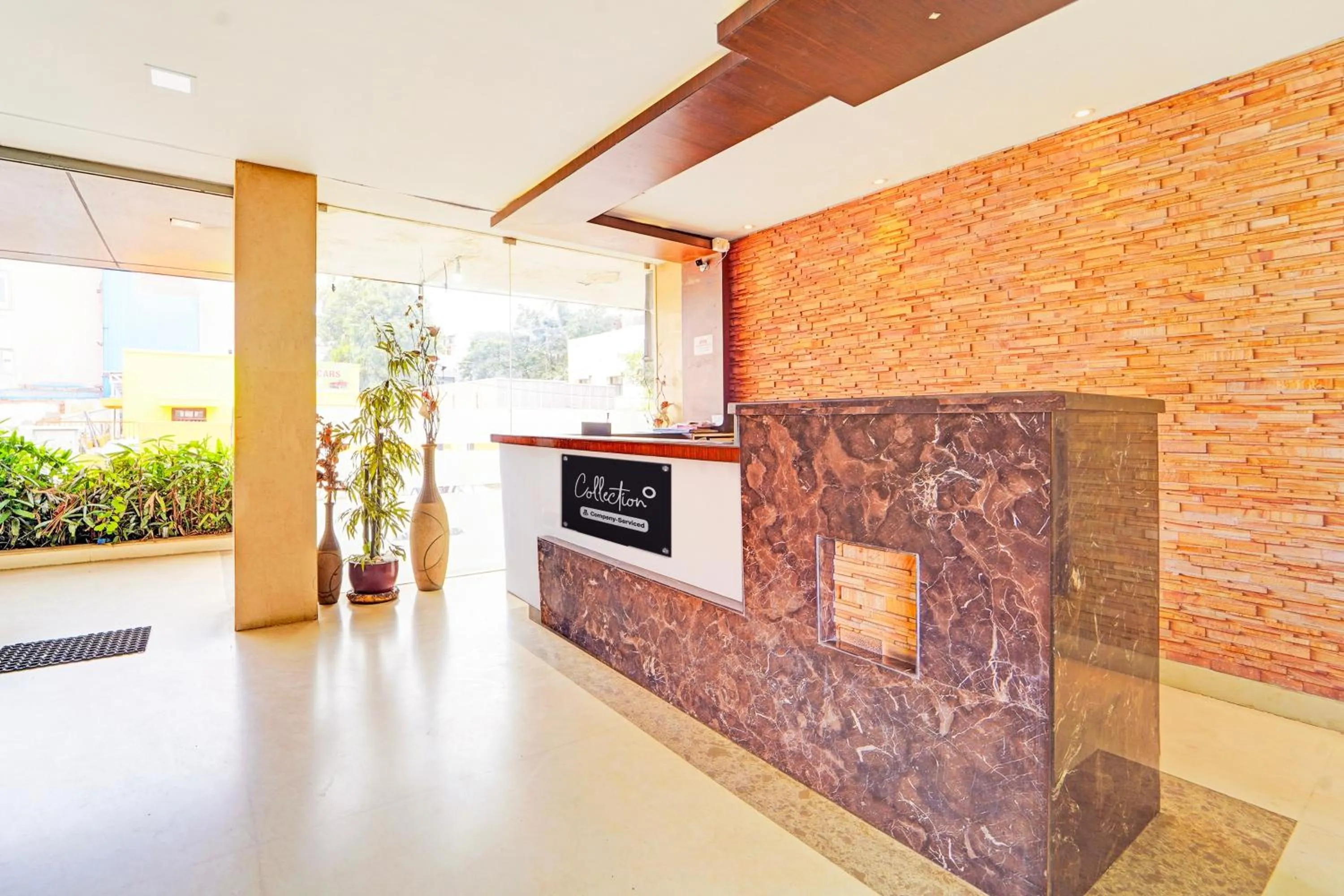Lobby or reception in Super Collection O Gandhipuram
