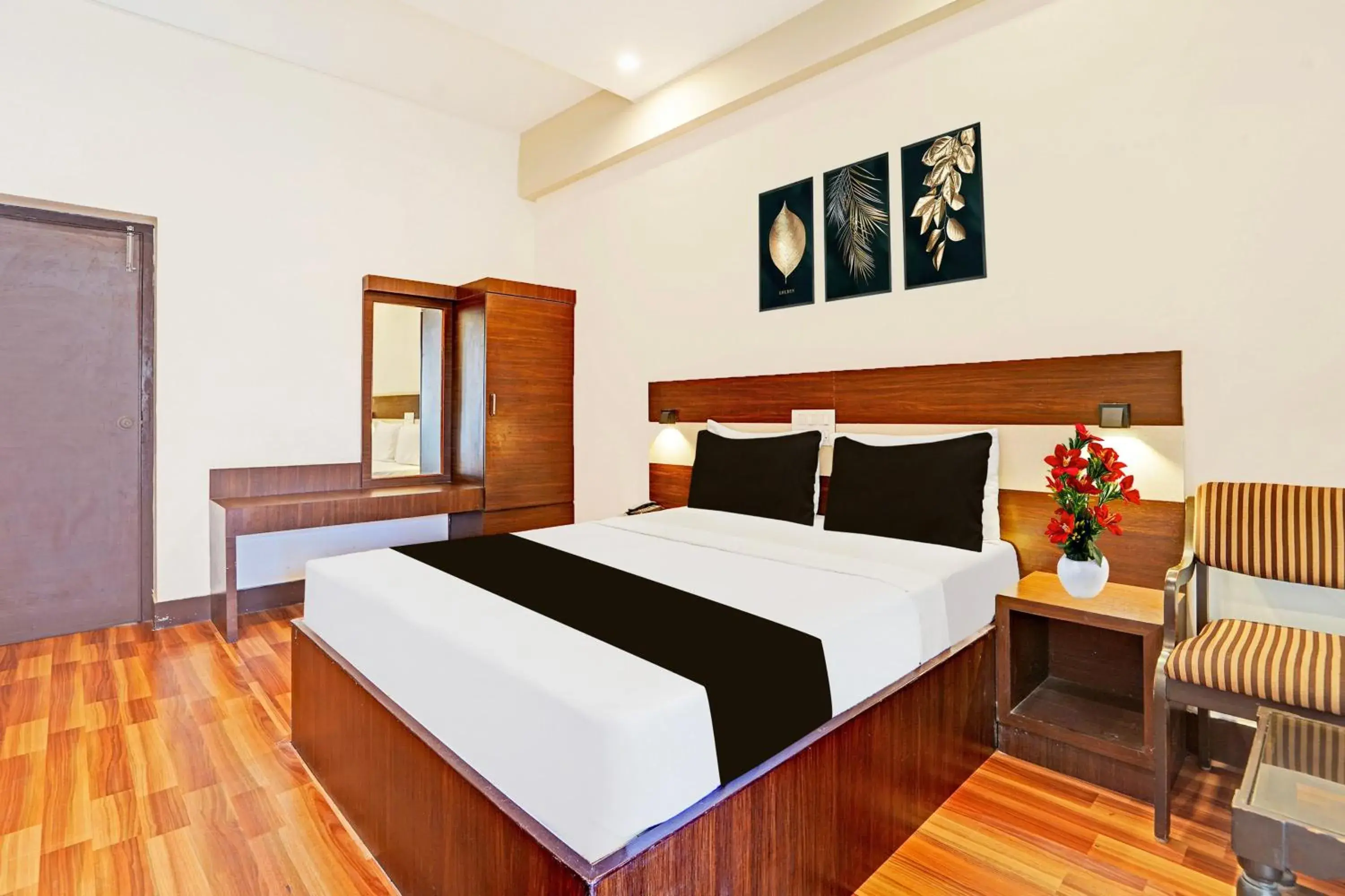 Standard Double Room - single occupancy in Super Collection O Gandhipuram Standard Double Room - single occupancy in Super Collection O Gandhipuram