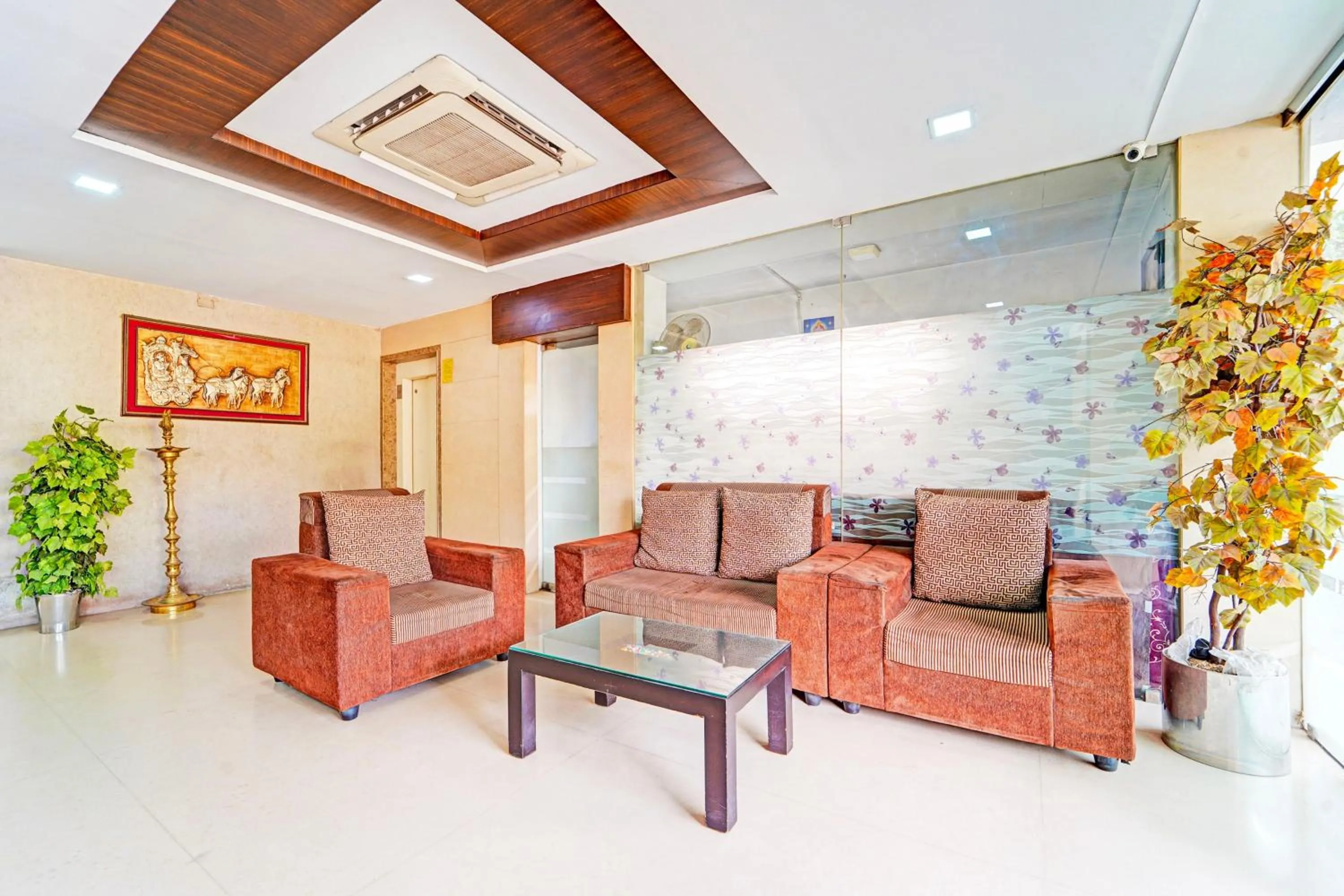 Lobby or reception in Super Collection O Gandhipuram