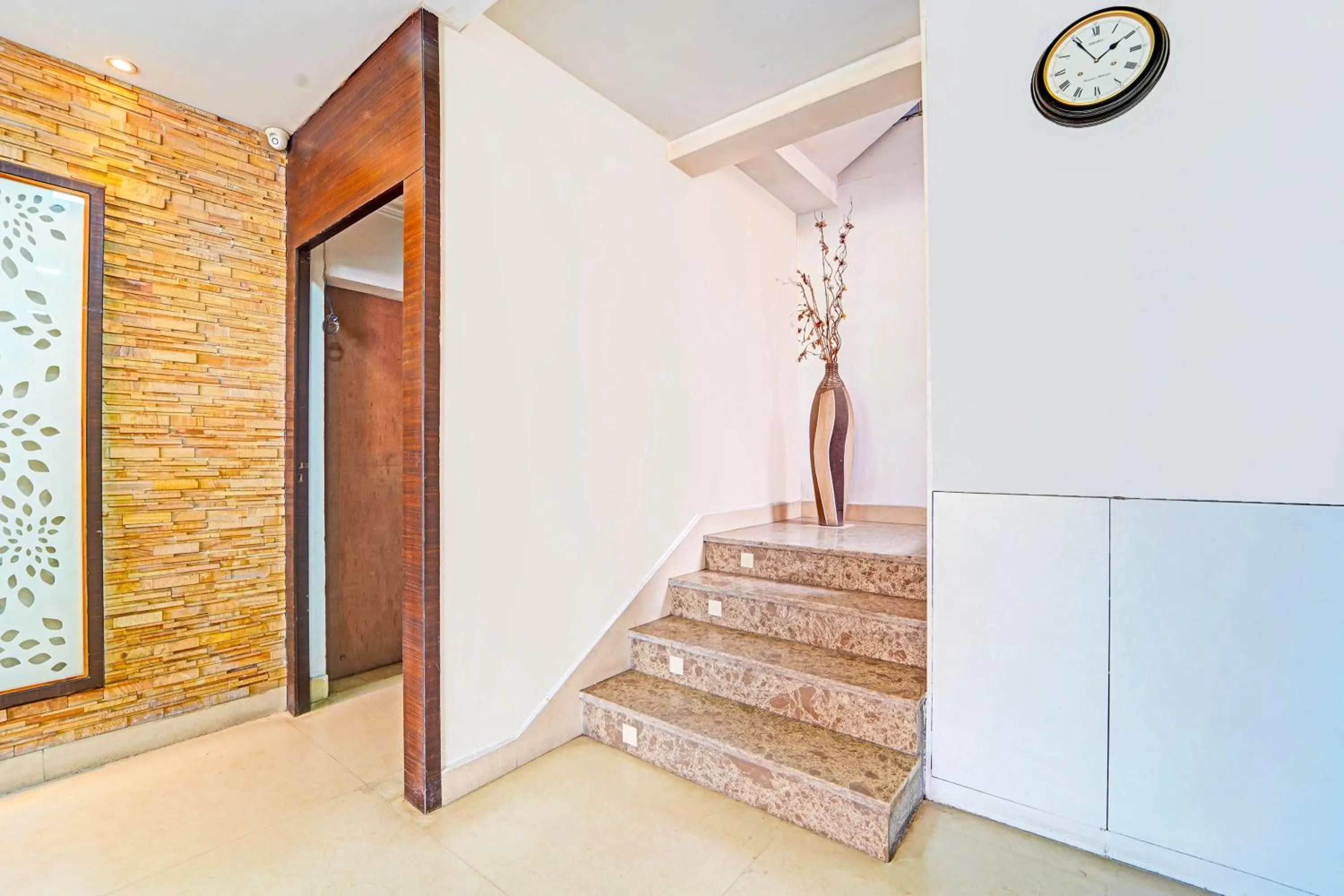 Lobby or reception in Super Collection O Gandhipuram