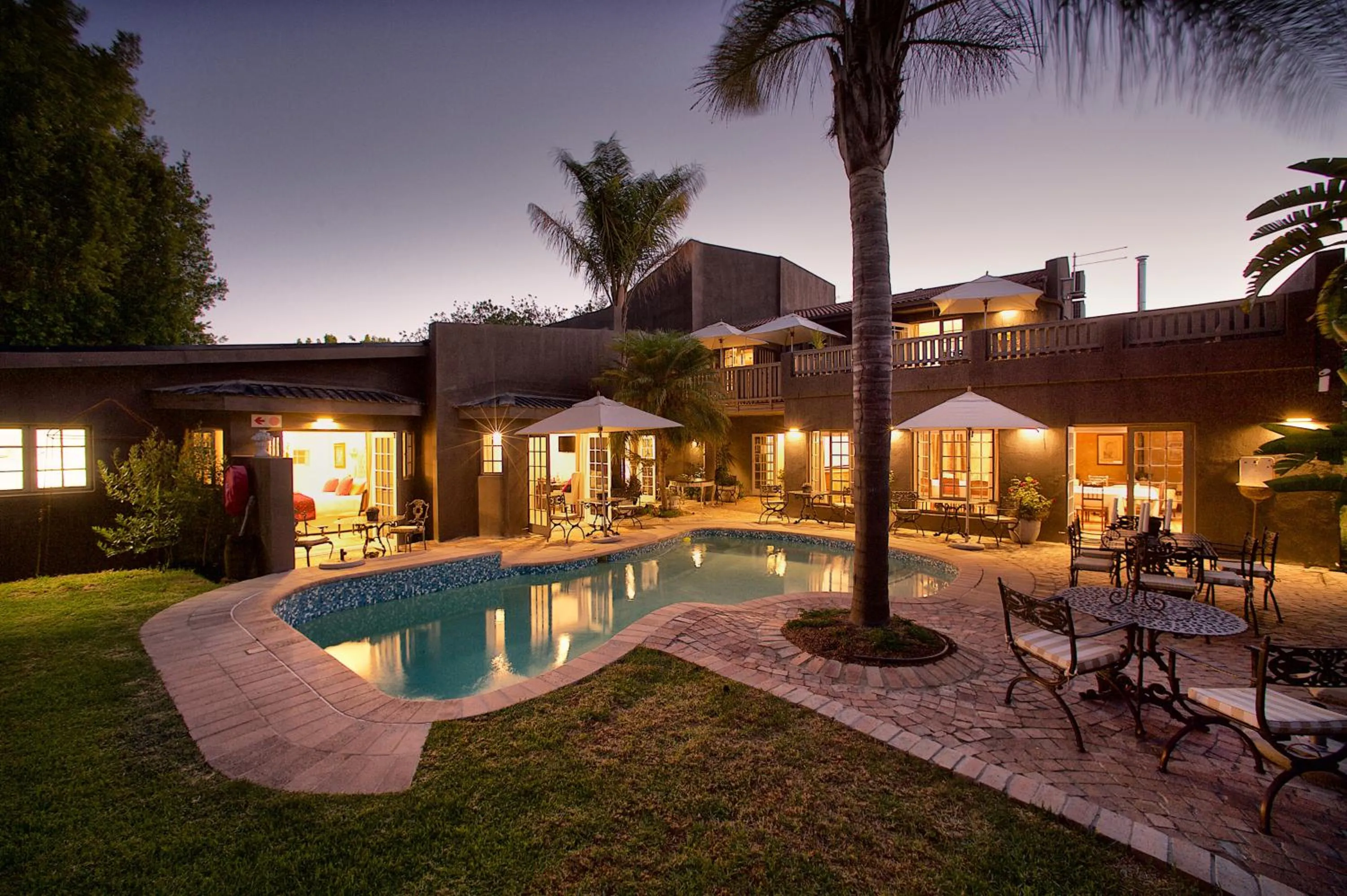 Property building in Baruch Guesthouse on Lovell