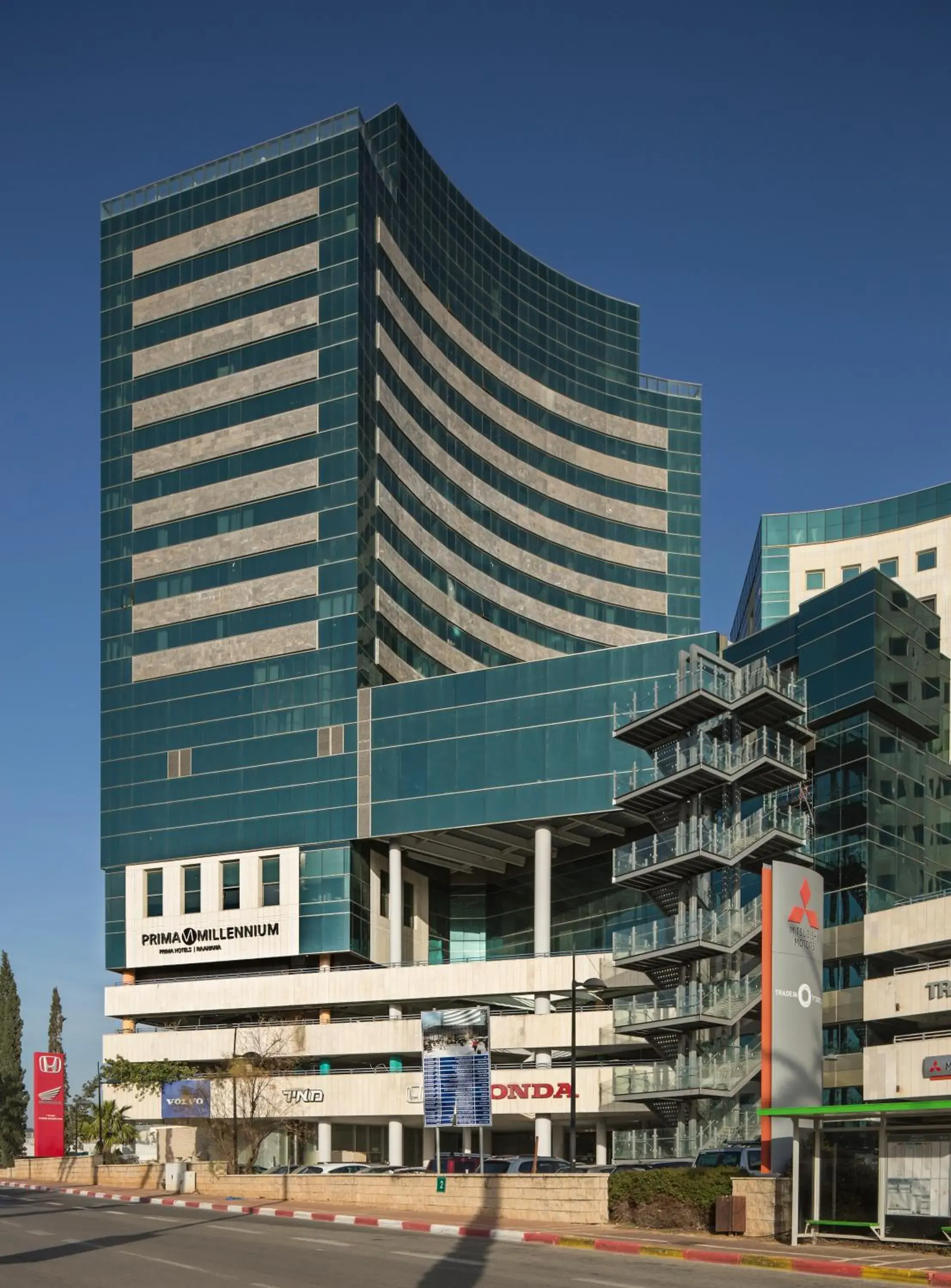 Property building in Prima Millennium Property building in Prima Millennium