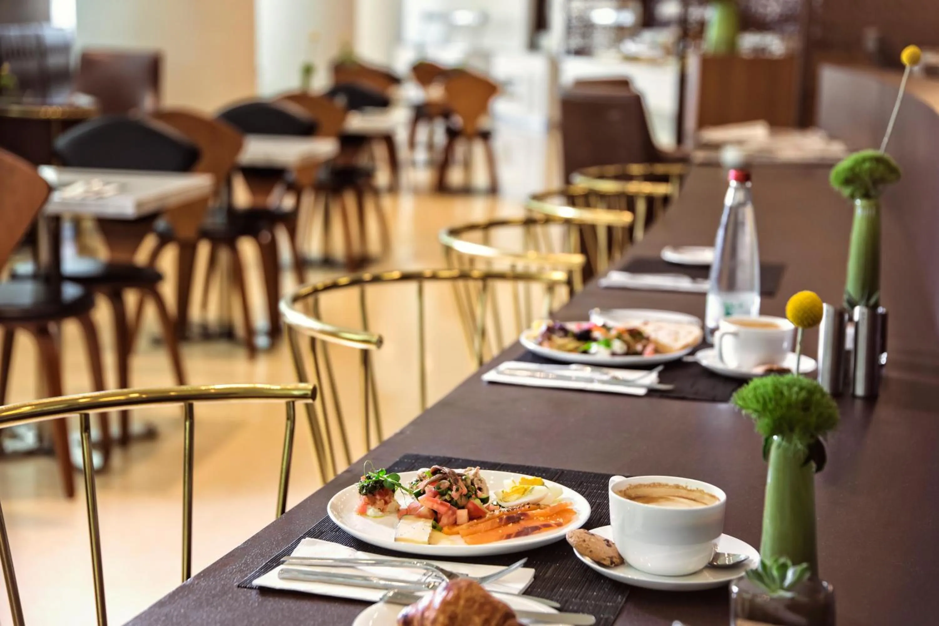 Breakfast in Prima Millennium