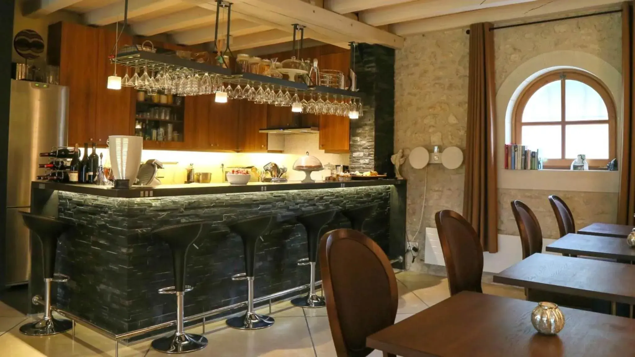 Standard Suite in Les Loges de Saint Eloi Standard Suite in Les Loges de Saint Eloi