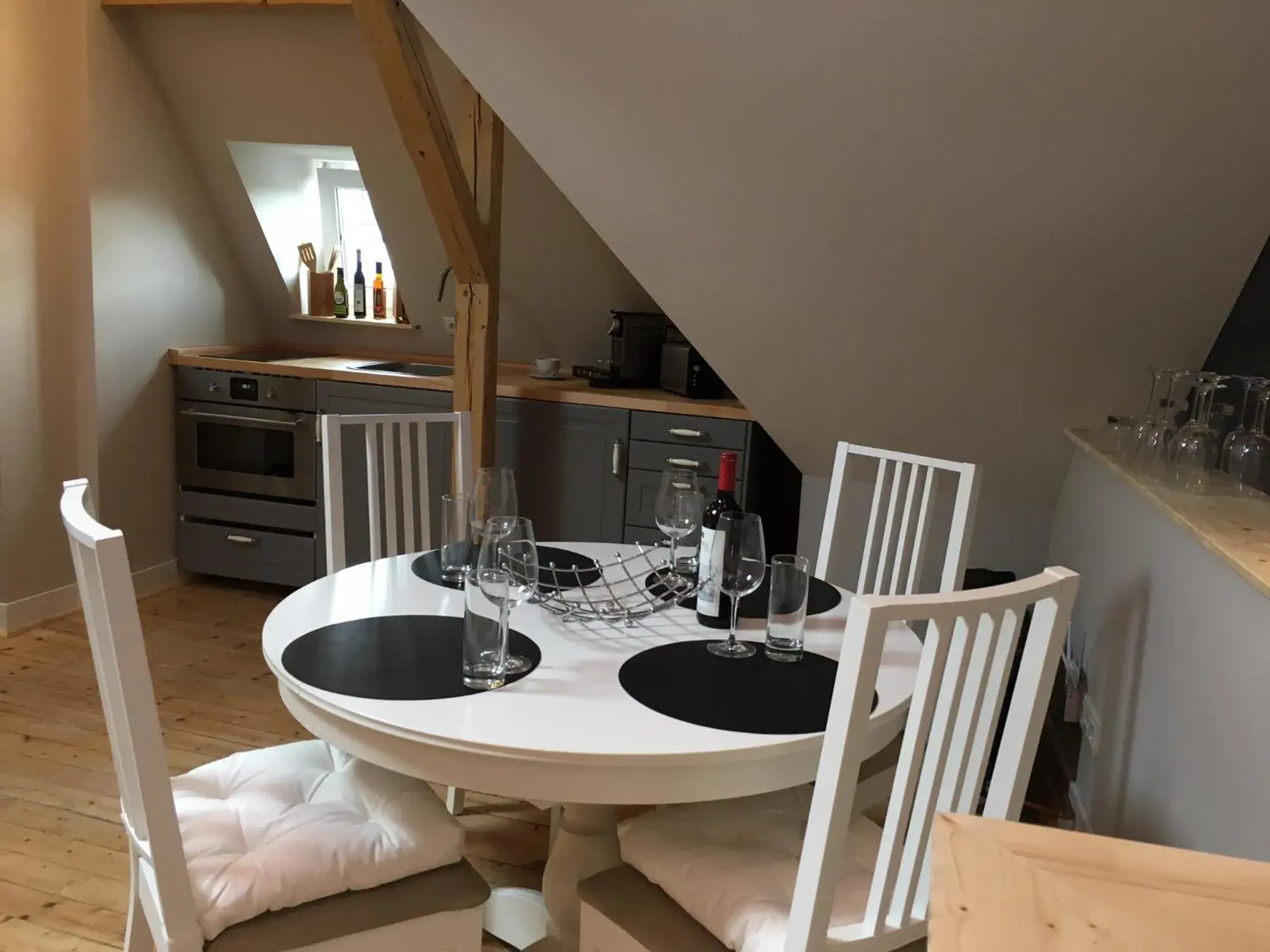 Deluxe Double Studio in Holiday Trier City Deluxe Double Studio in Holiday Trier City
