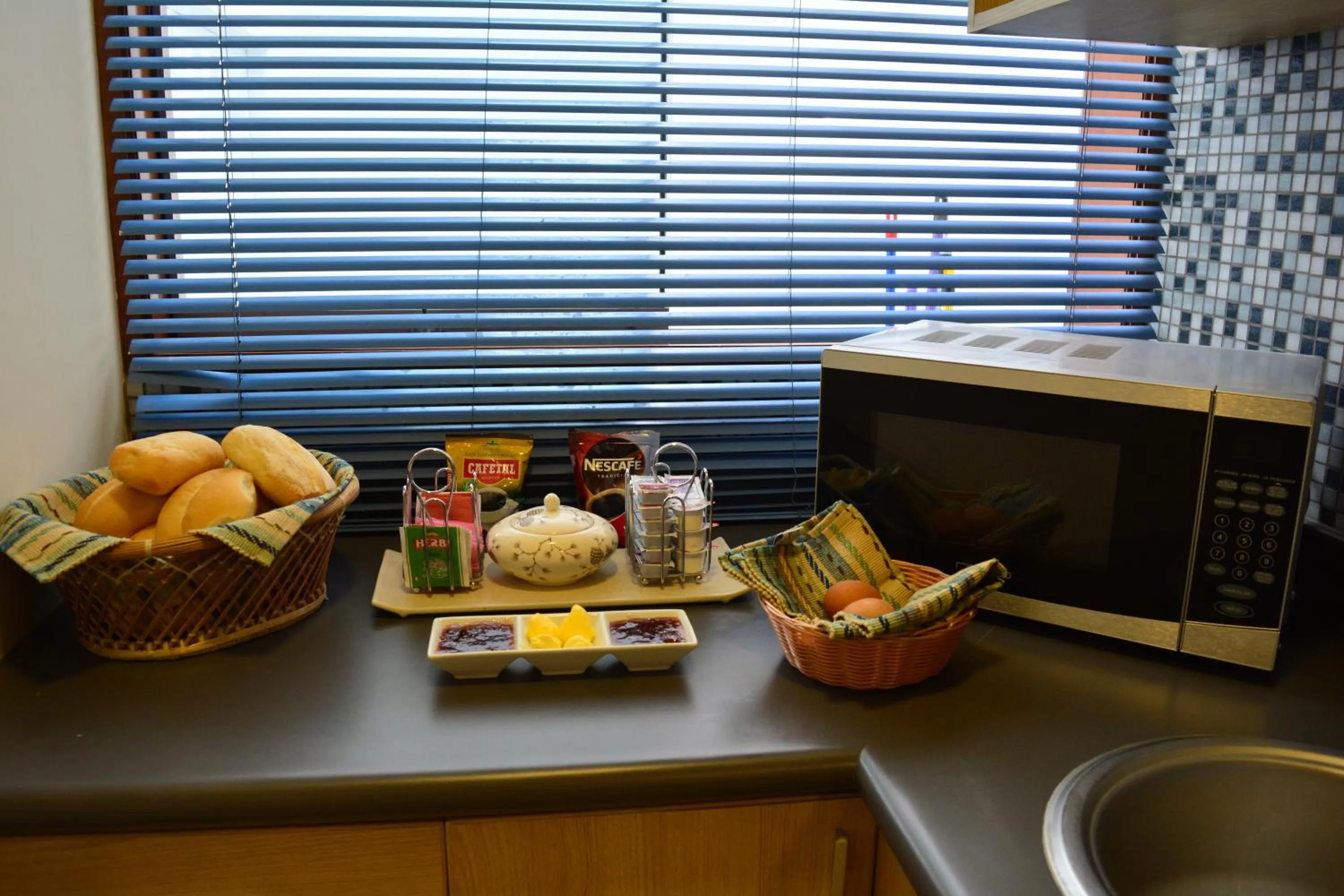 Continental breakfast in Kangaroo Wasi Airport Bed & Breakfast