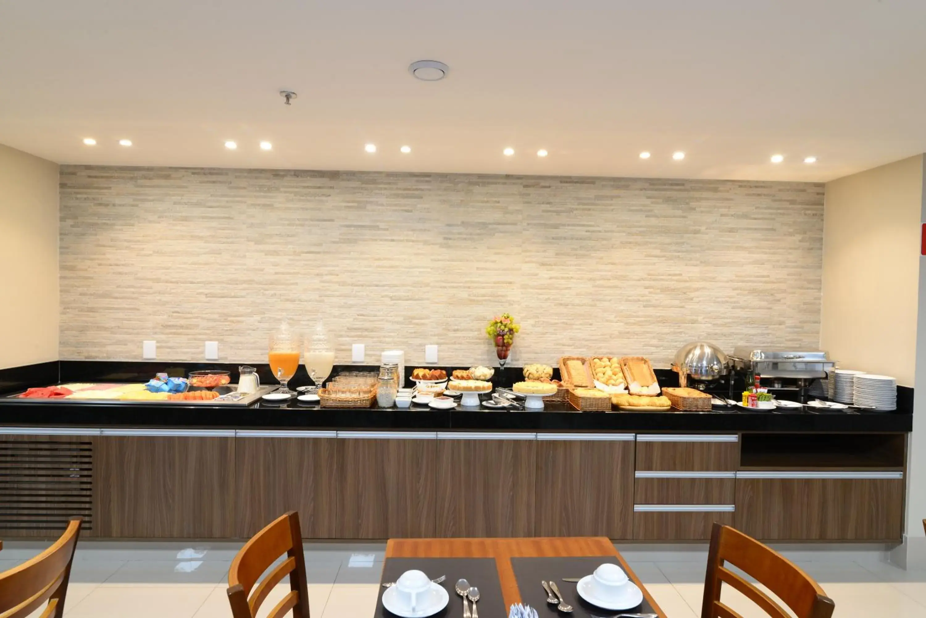 Tulip Inn Vila Velha Tulip Inn Vila Velha