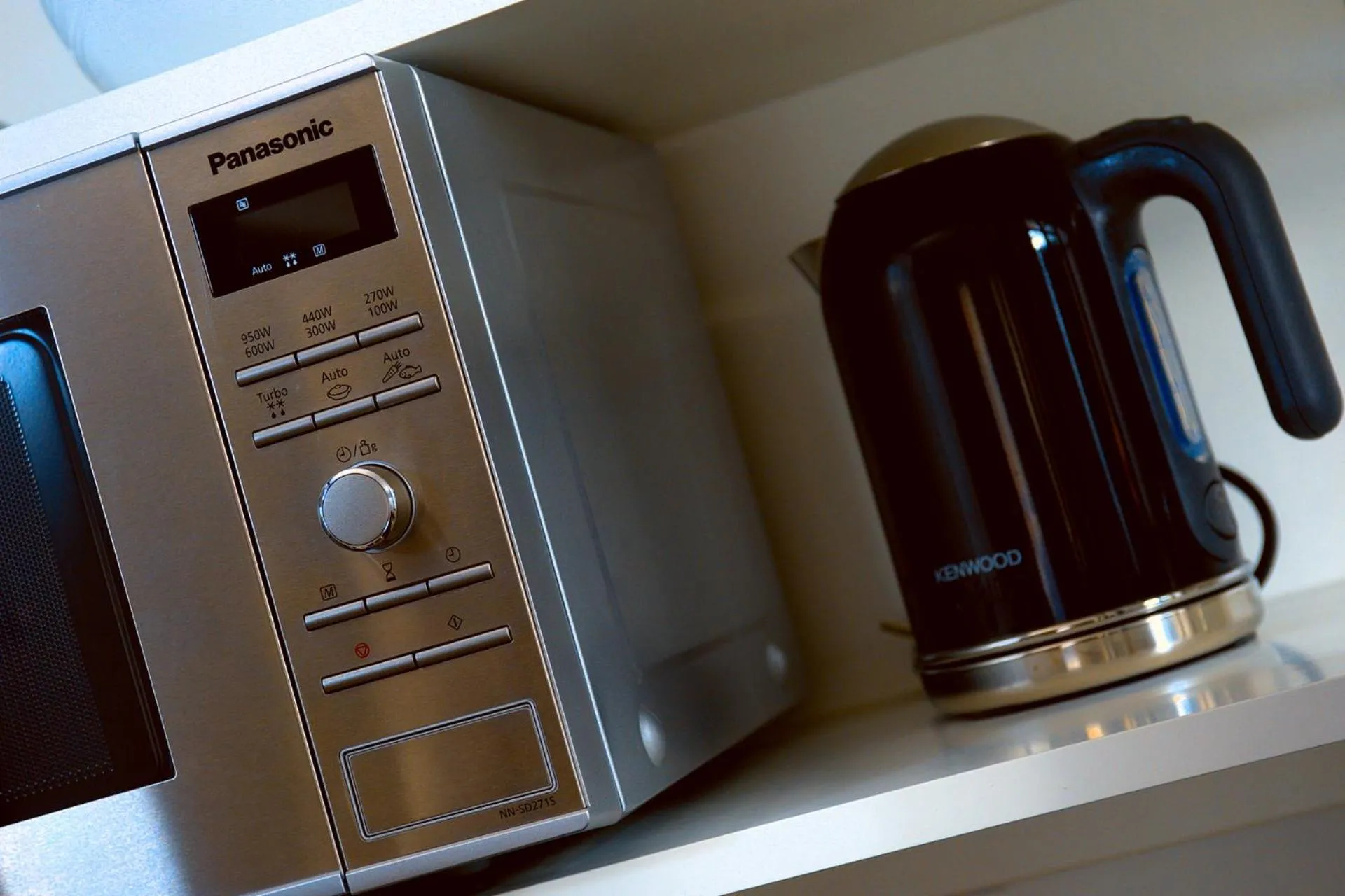 microwave in Das Windhuk