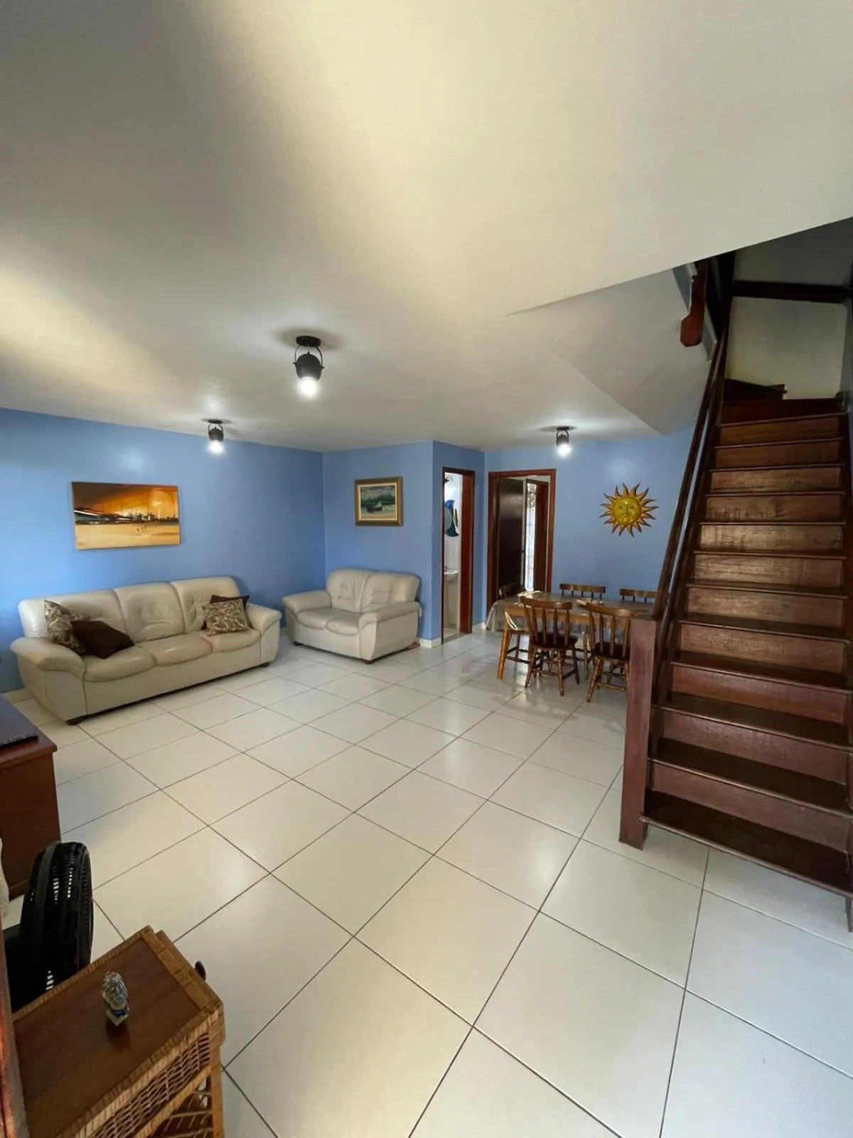 Living room in Casa 4 quartos Condomínio em Frente a Praia Grande