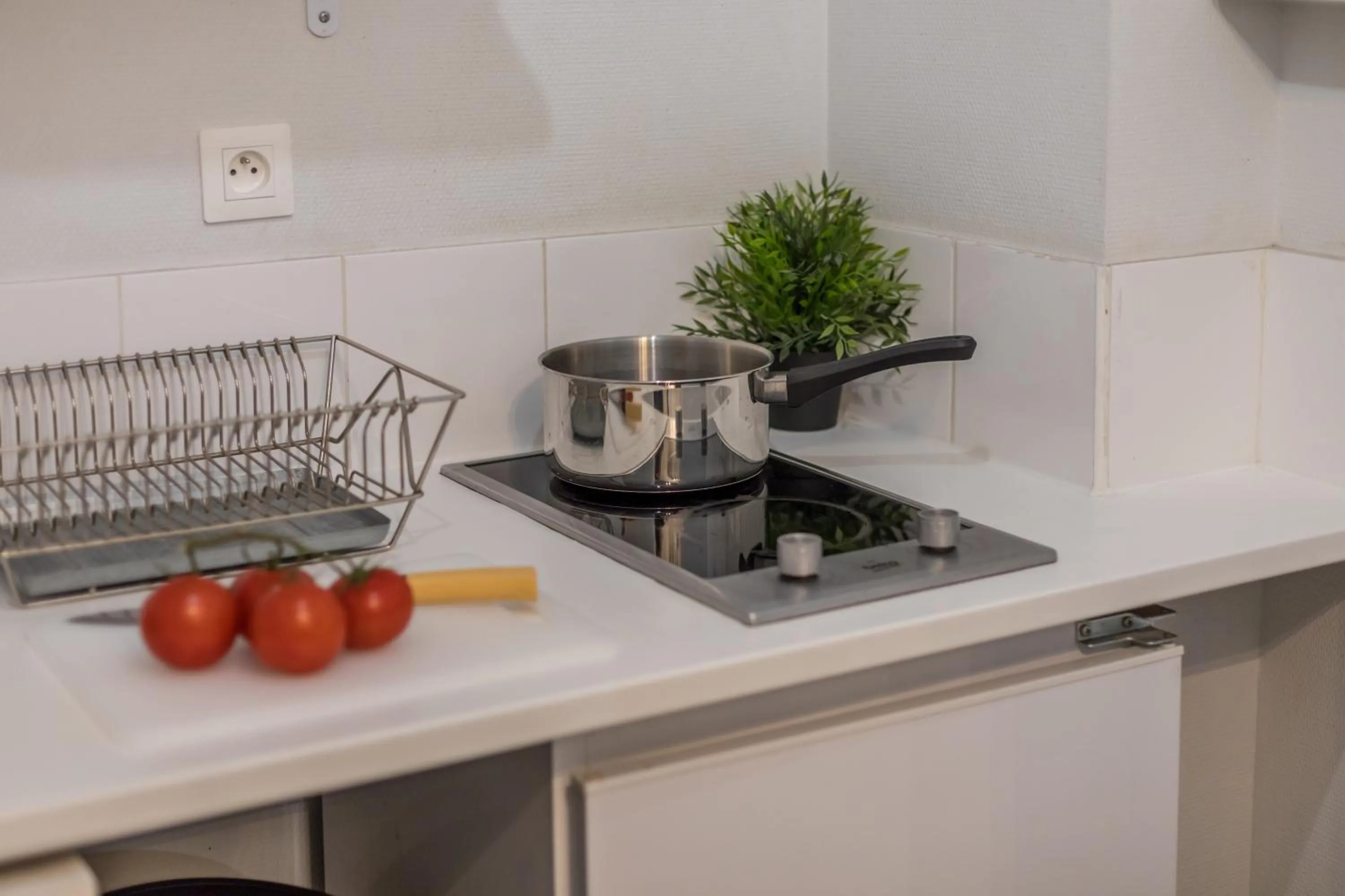 Kitchen or kitchenette in WS Hôtel de Ville - Le Marais