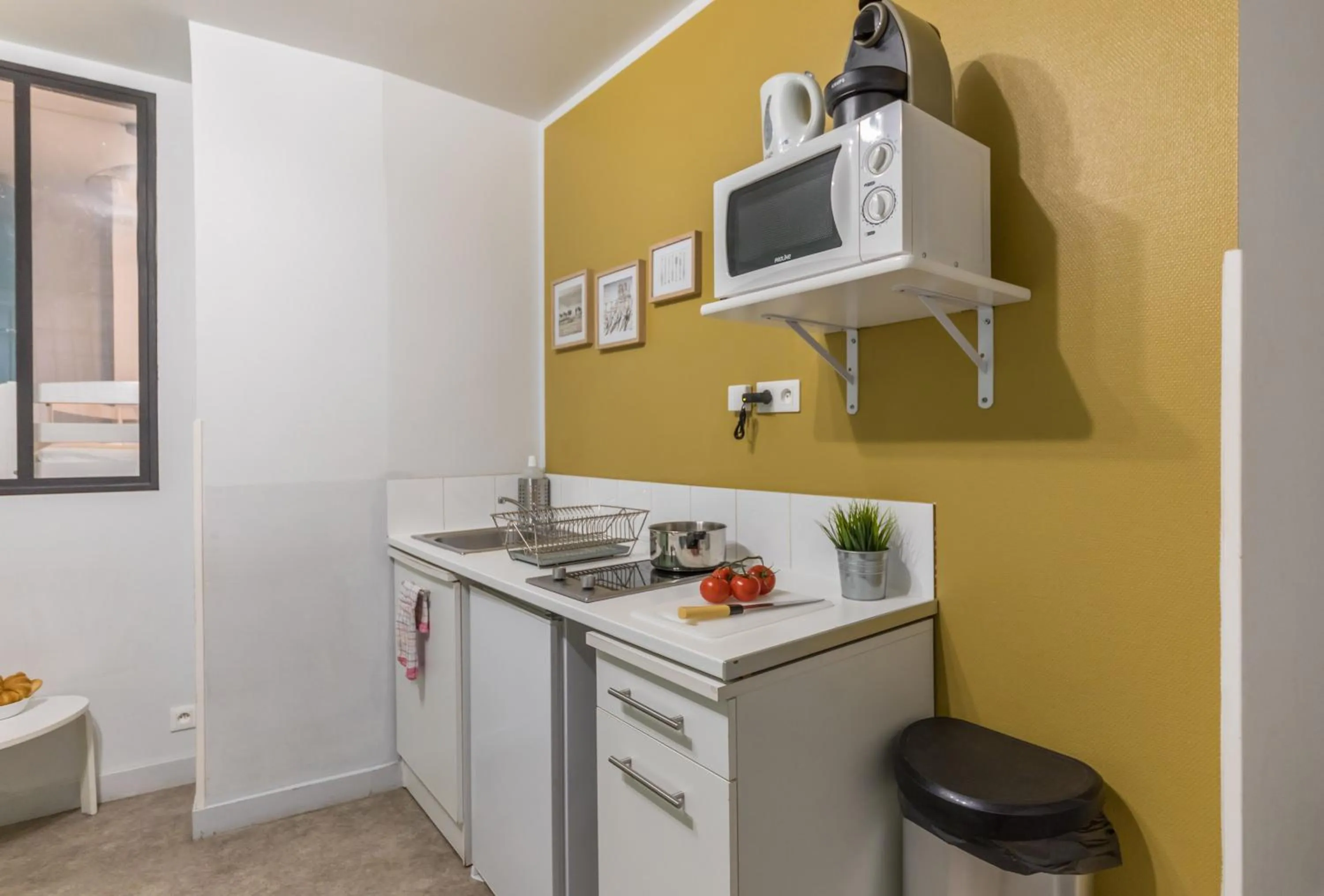 Kitchen or kitchenette in WS Hôtel de Ville - Le Marais