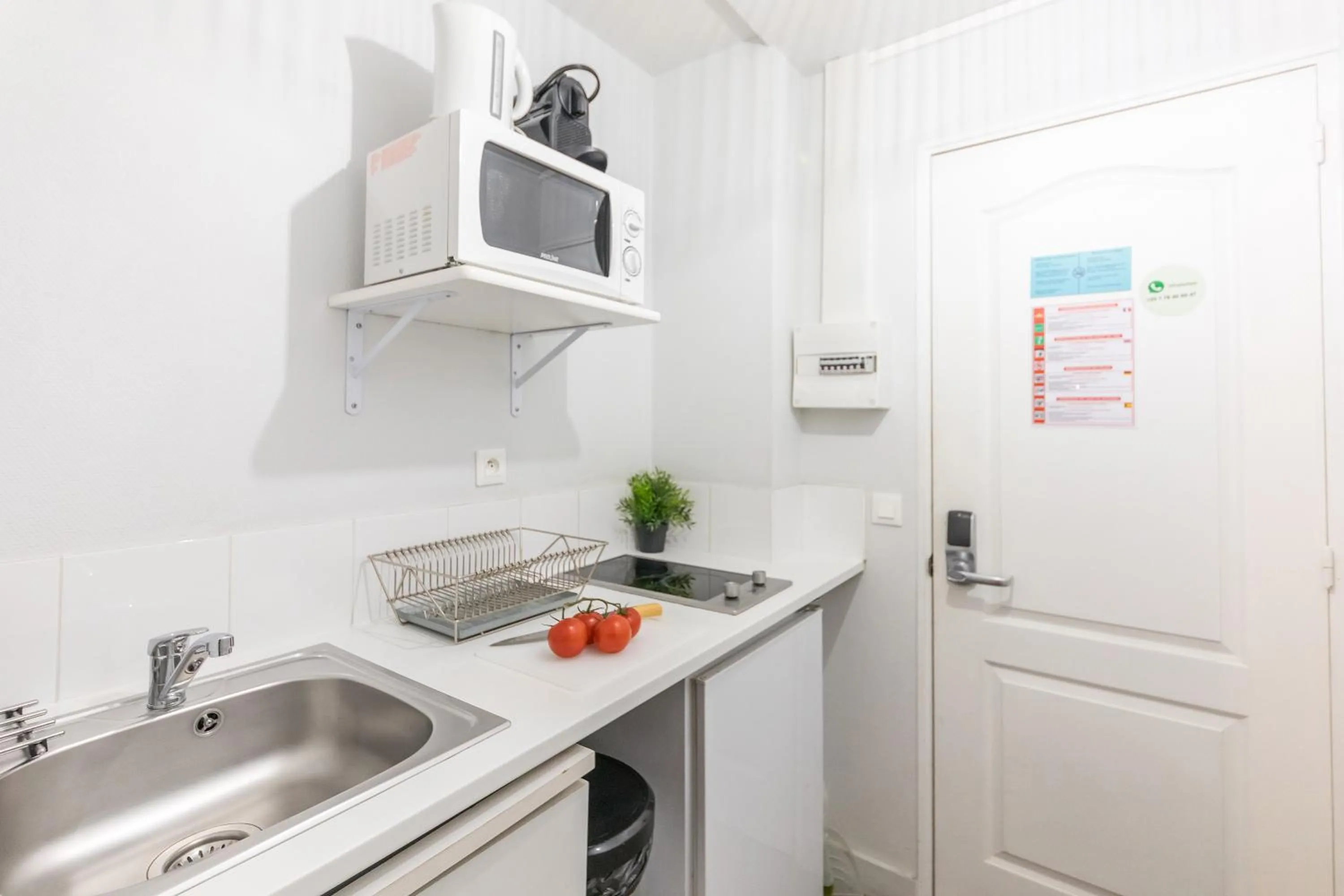 Kitchen or kitchenette in WS Hôtel de Ville - Le Marais