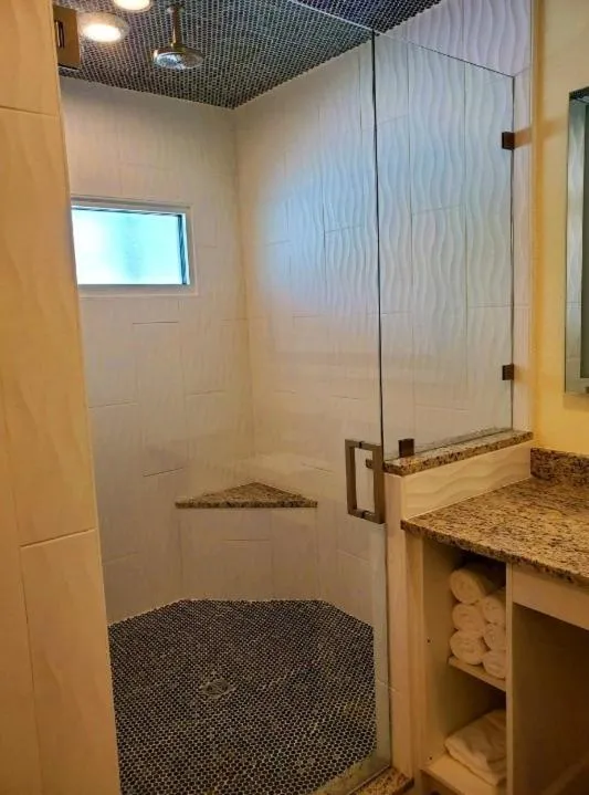 The Rivers Edge Motel