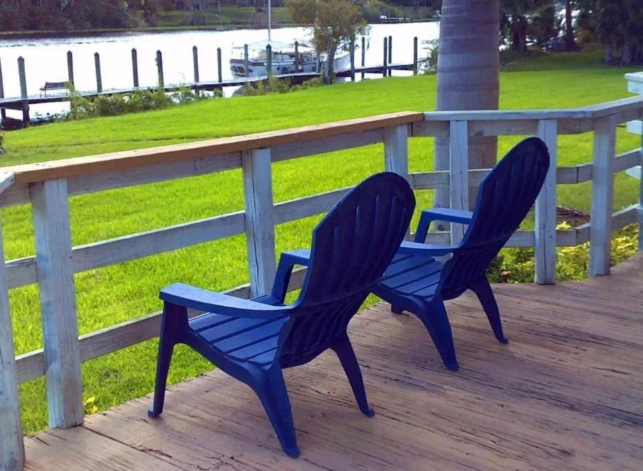 The Rivers Edge Motel