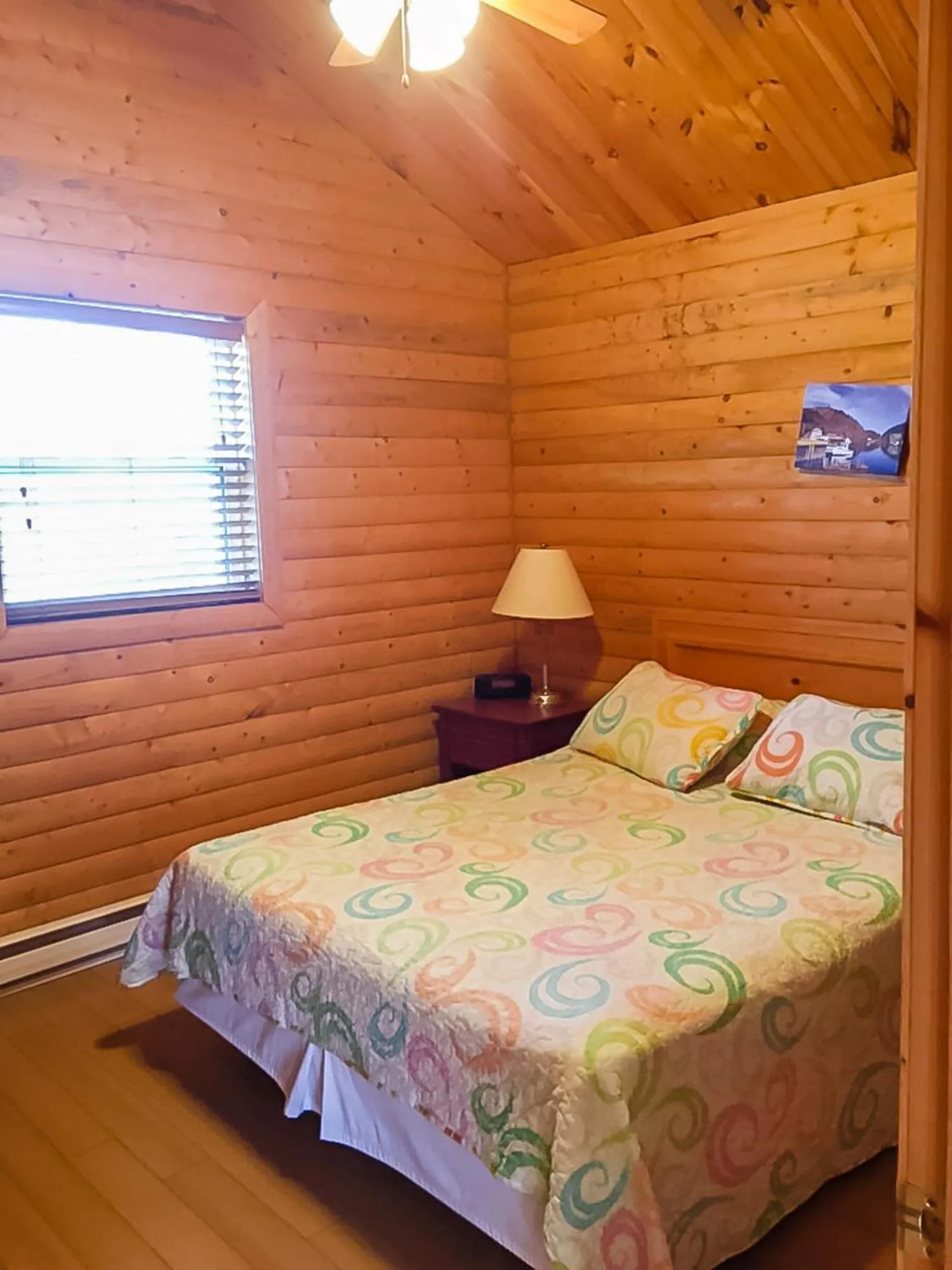 Bed in Hillside Cottages