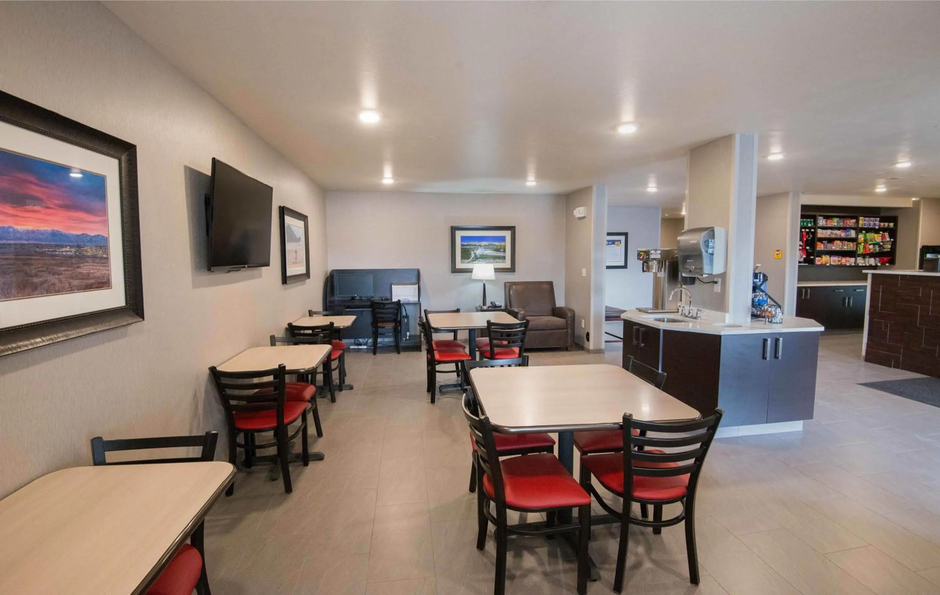 TV and multimedia in My Place Hotel-Salt Lake City-West Jordan