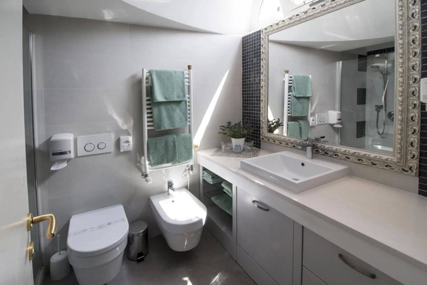 Toilet in Hotel Cittar