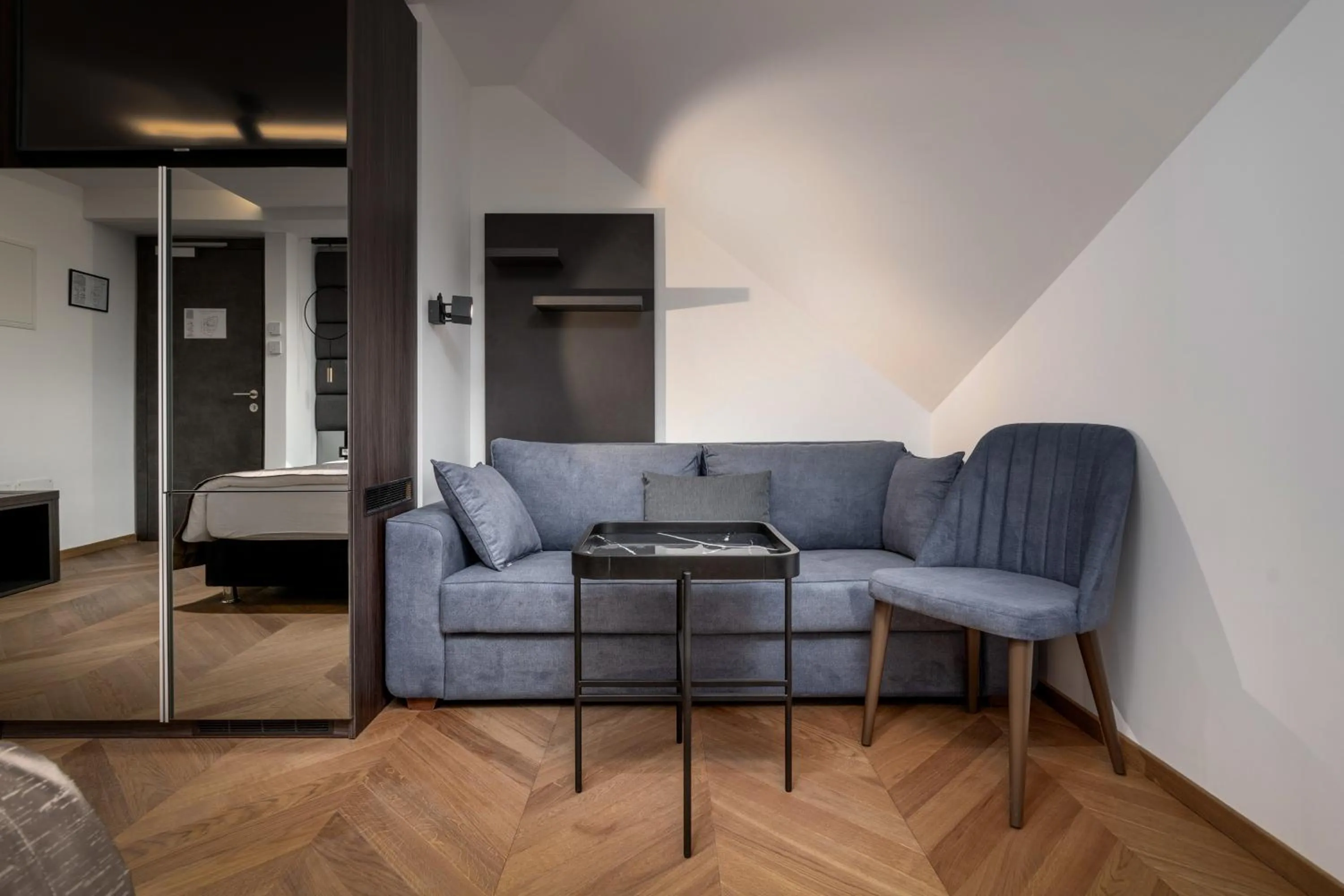 Seating area in Hotel Cittar